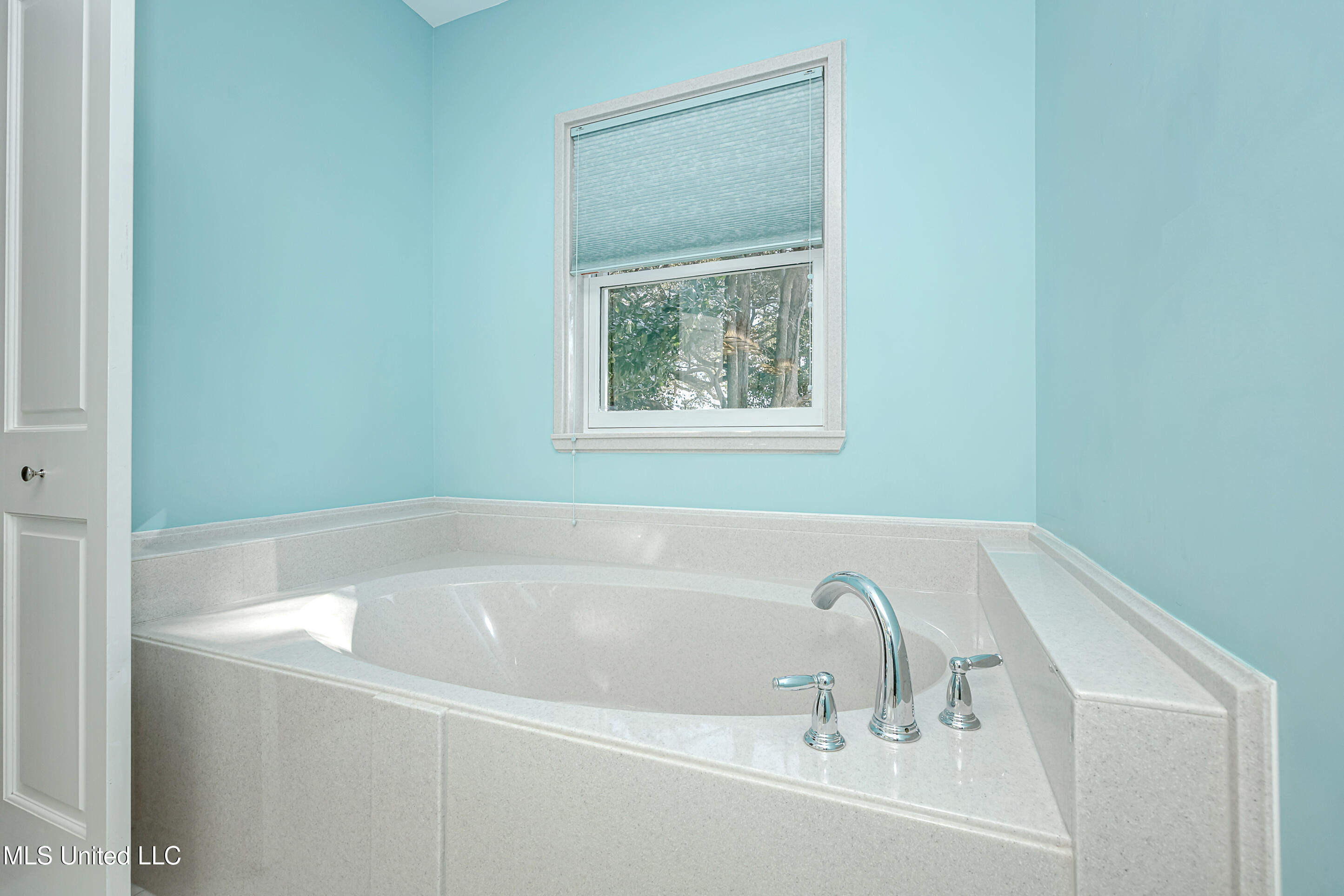 513 Front Beach Drive Property Photo 53