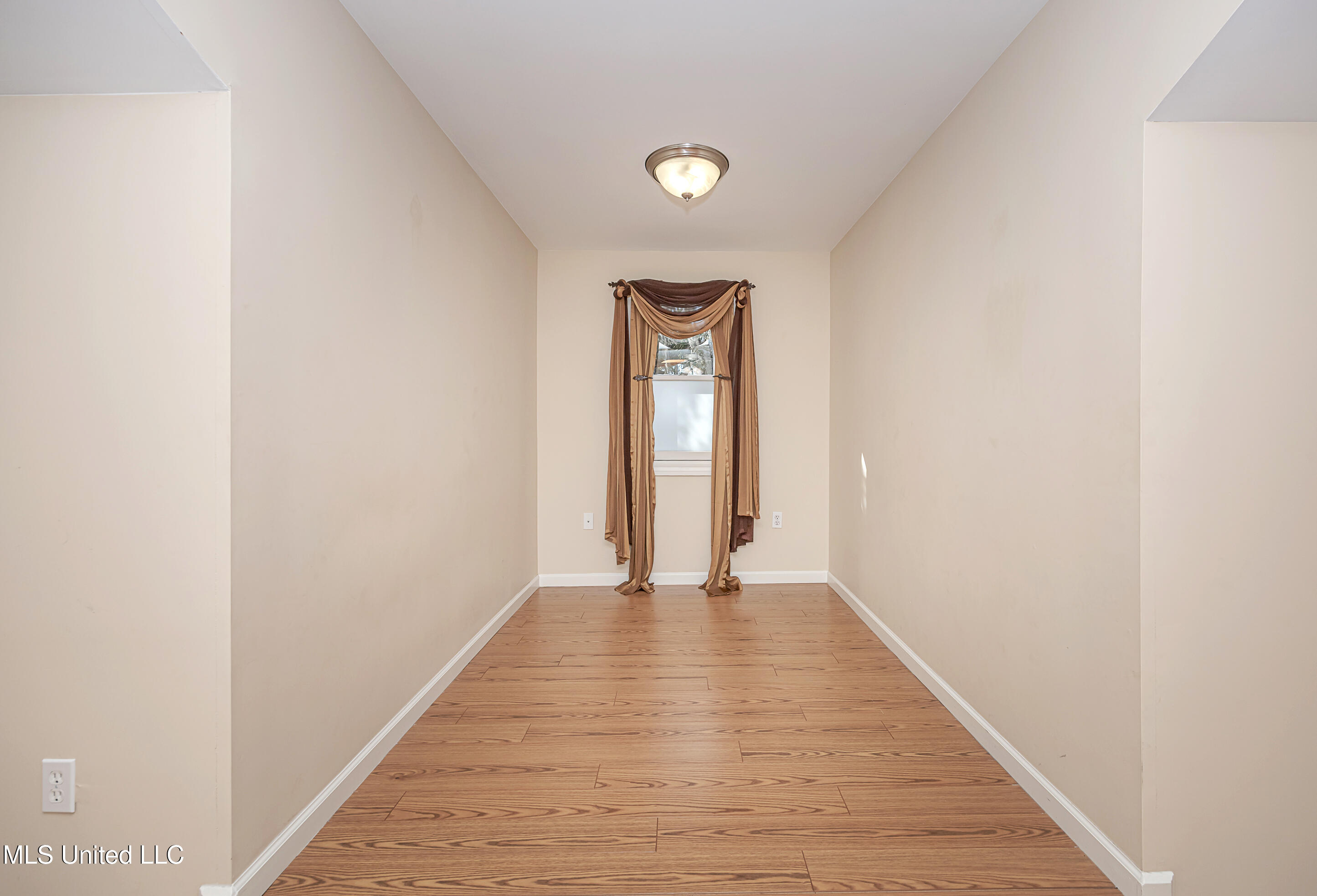 513 Front Beach Drive Property Photo 71