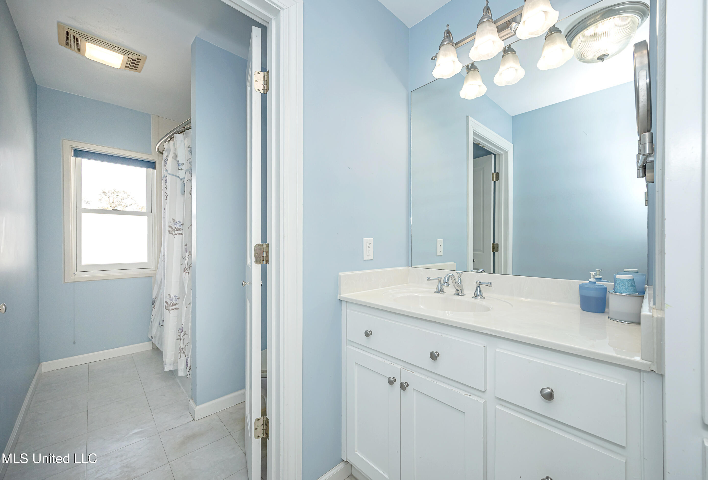 513 Front Beach Drive Property Photo 78