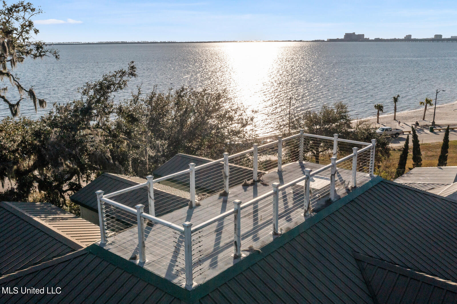 513 Front Beach Drive Property Photo 81