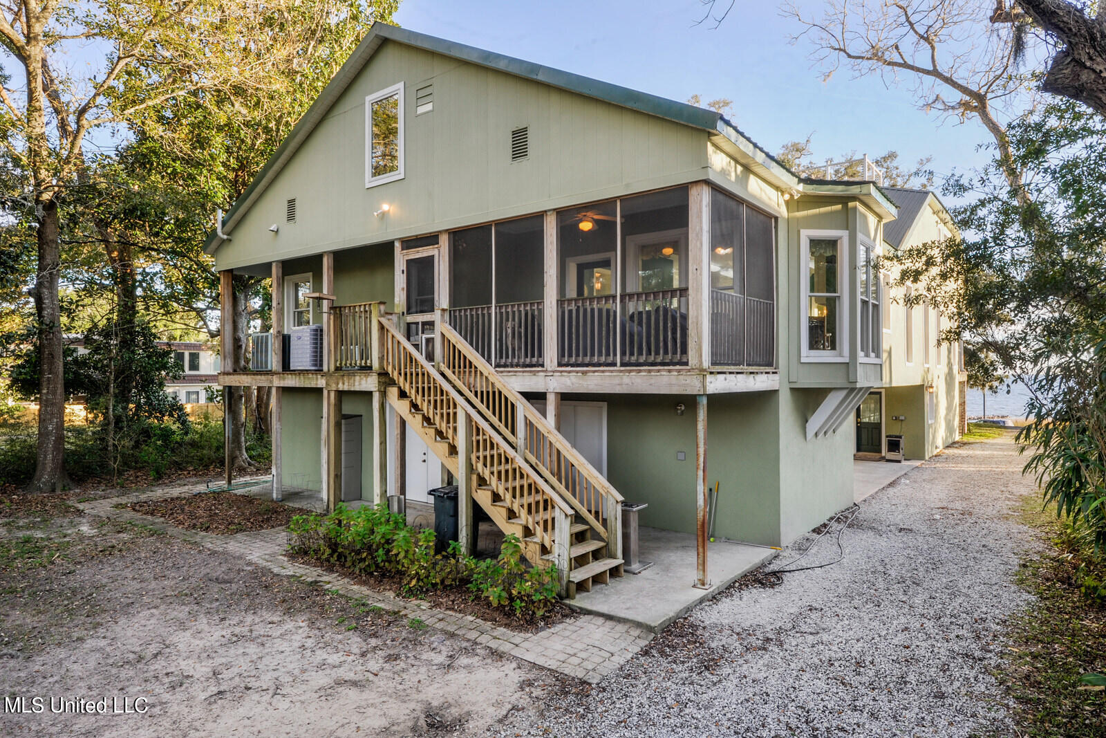 513 Front Beach Drive Property Photo 111