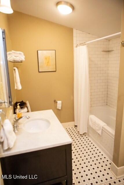 26 Cemetery Road Property Photo 13