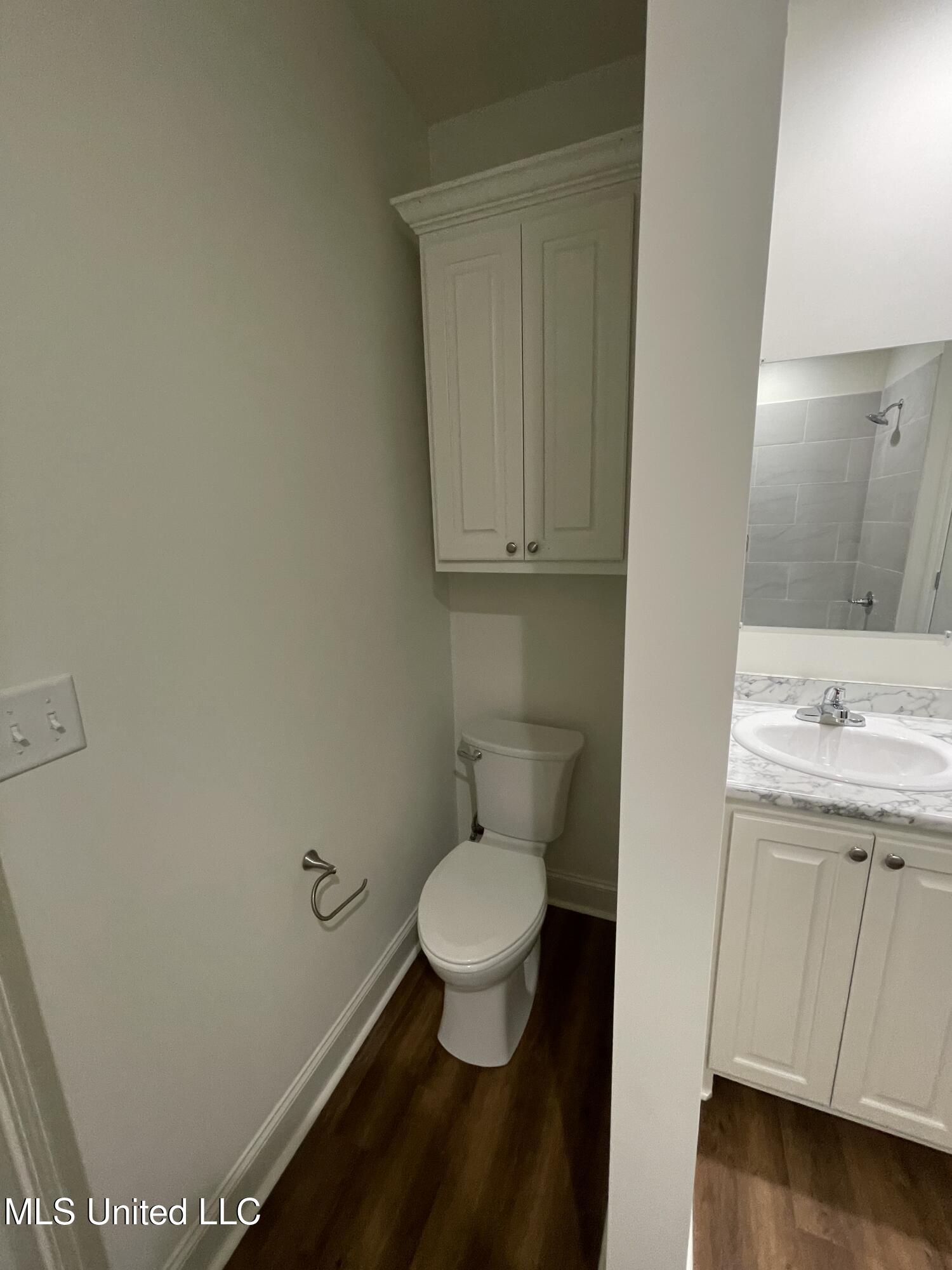 1018 Shiloh Run Drive Property Photo 8