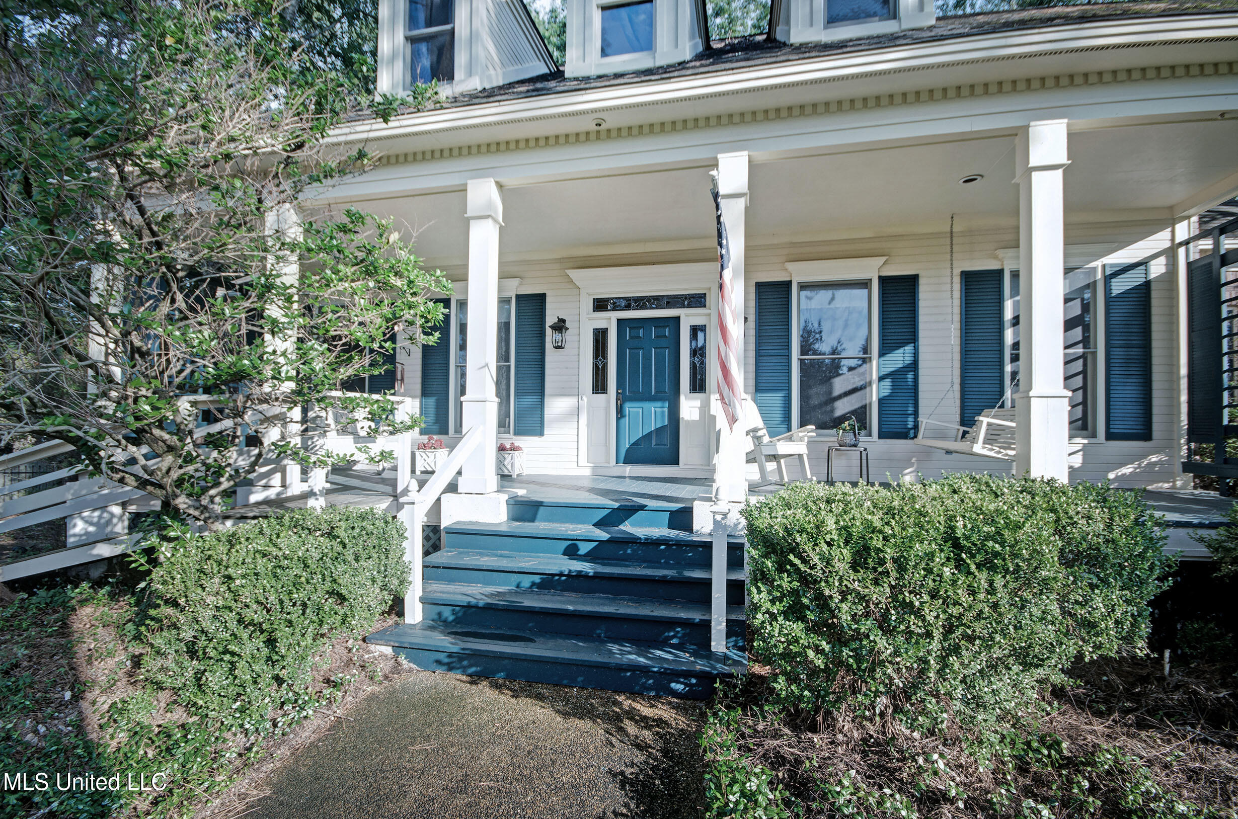 309 Monterey Drive Drive Property Photo 6