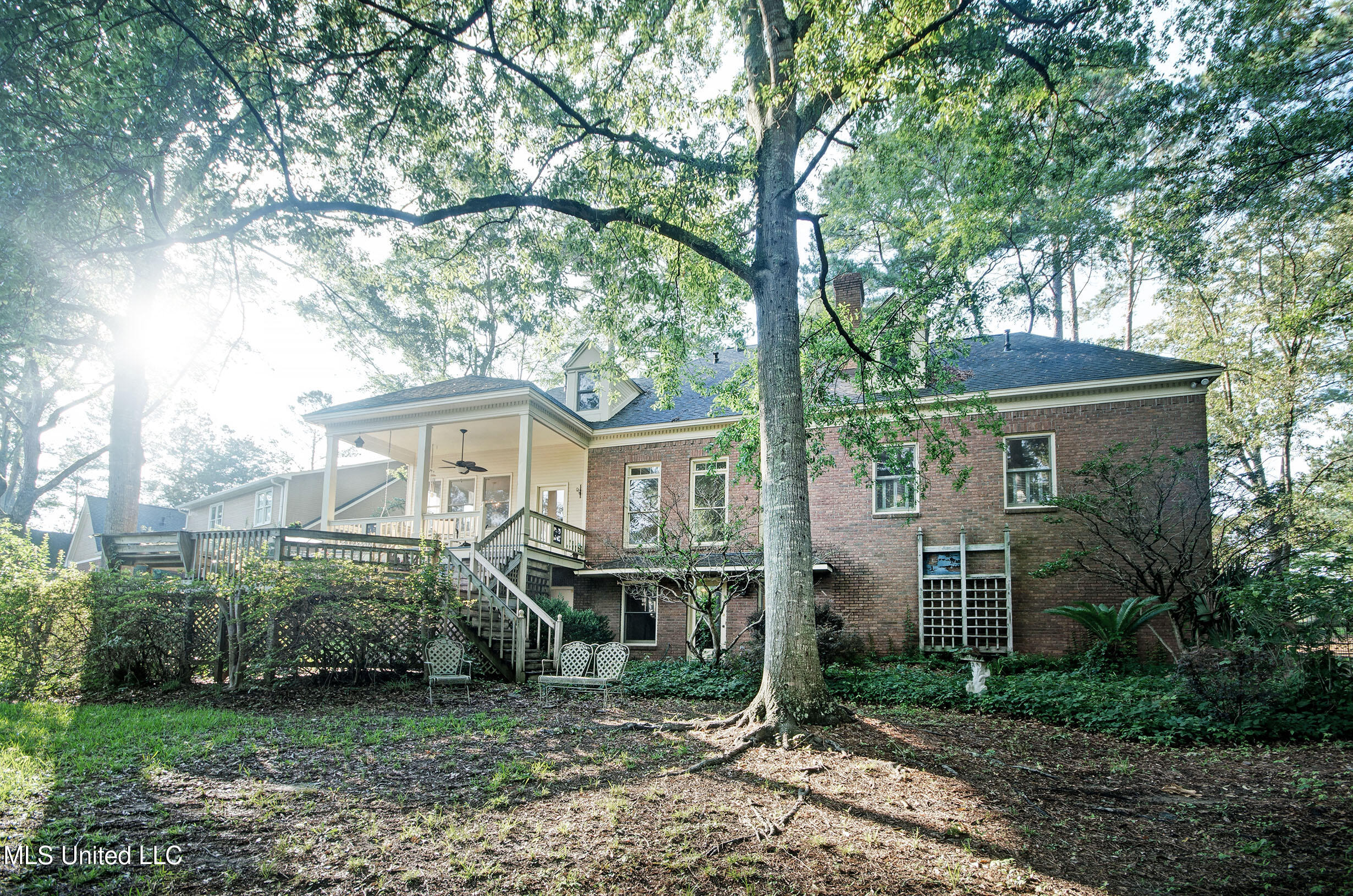 309 Monterey Drive Drive Property Photo 14