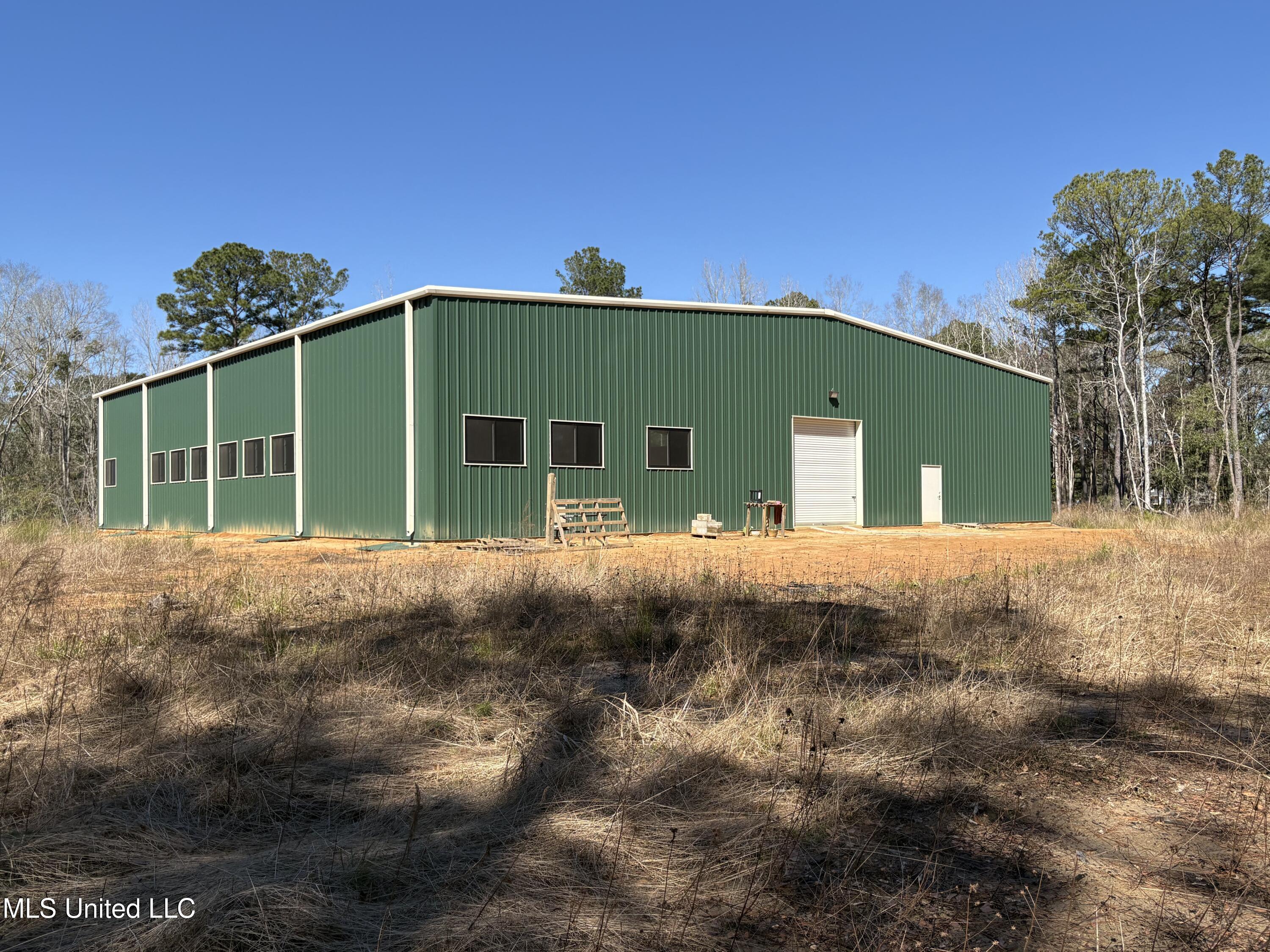 3524 Roberts Road Property Photo