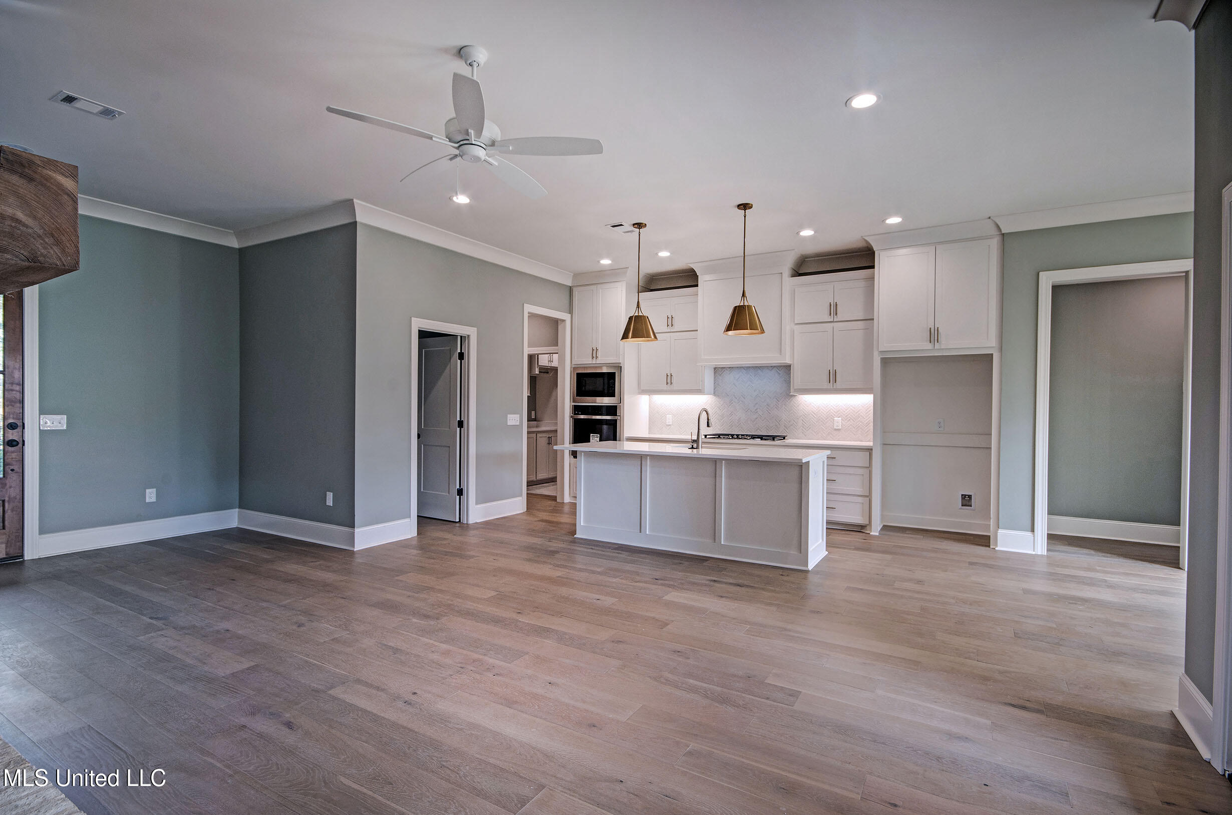 109 Southern Oak Way Property Photo 15