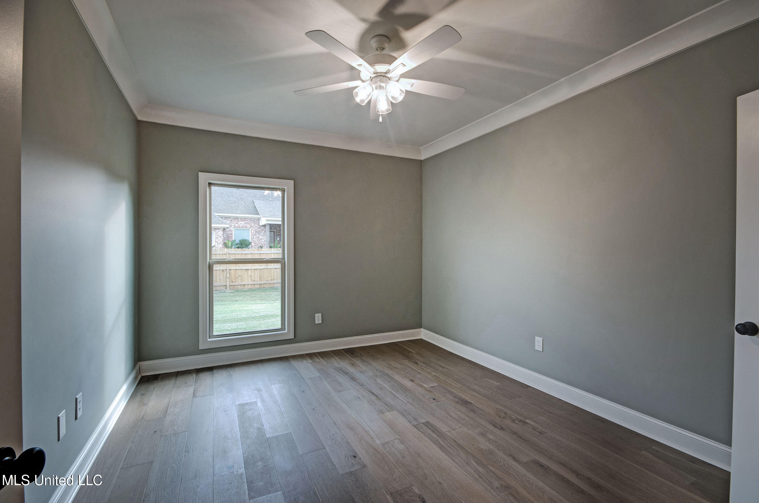 109 Southern Oak Way Property Photo 33