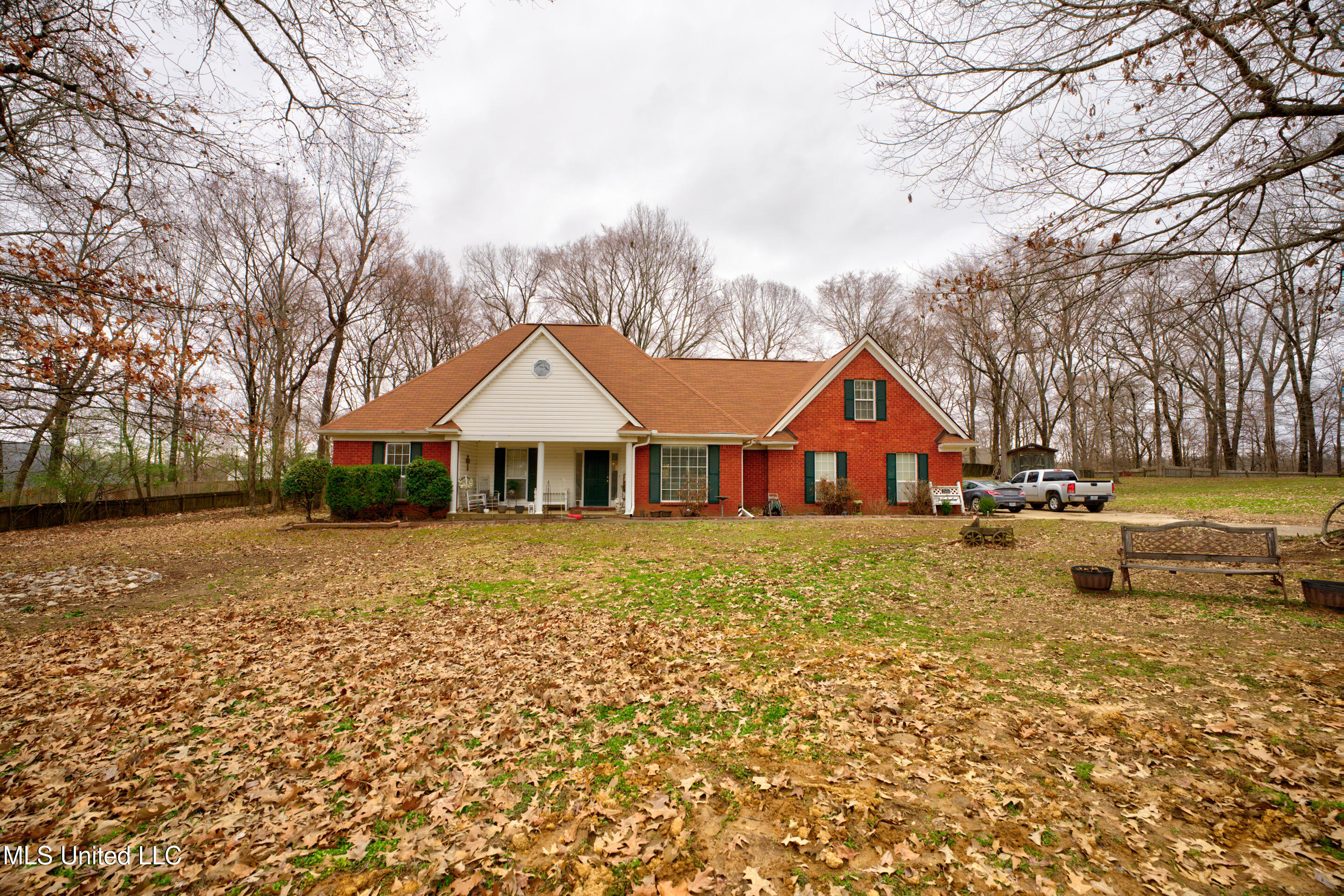 4806 Tara Cove Property Photo 1