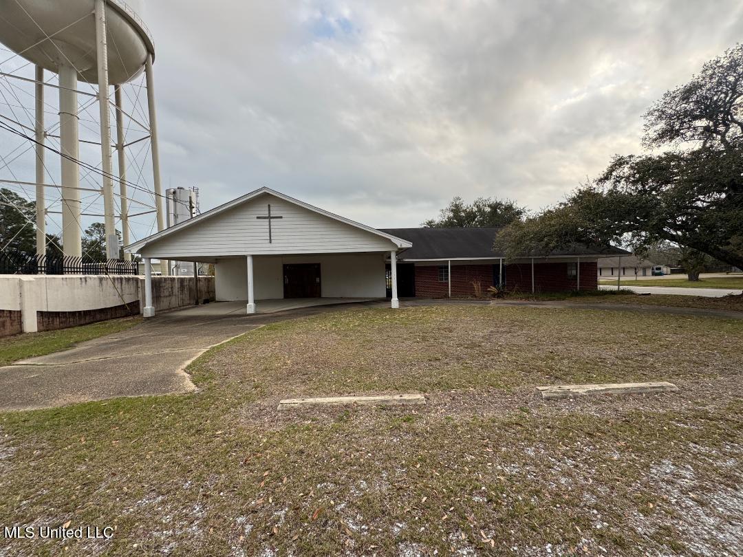 2620 Scovel Avenue Property Photo 1