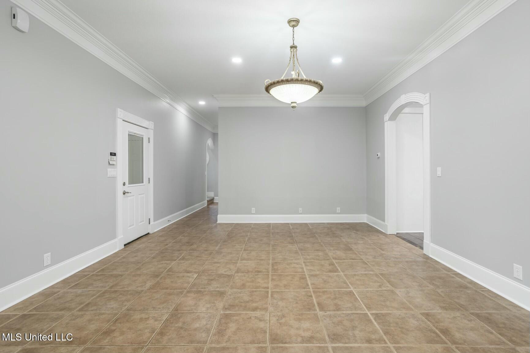 559 White Oak Road Property Photo 10