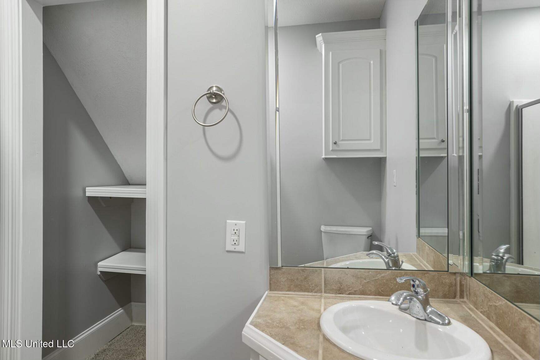 559 White Oak Road Property Photo 35