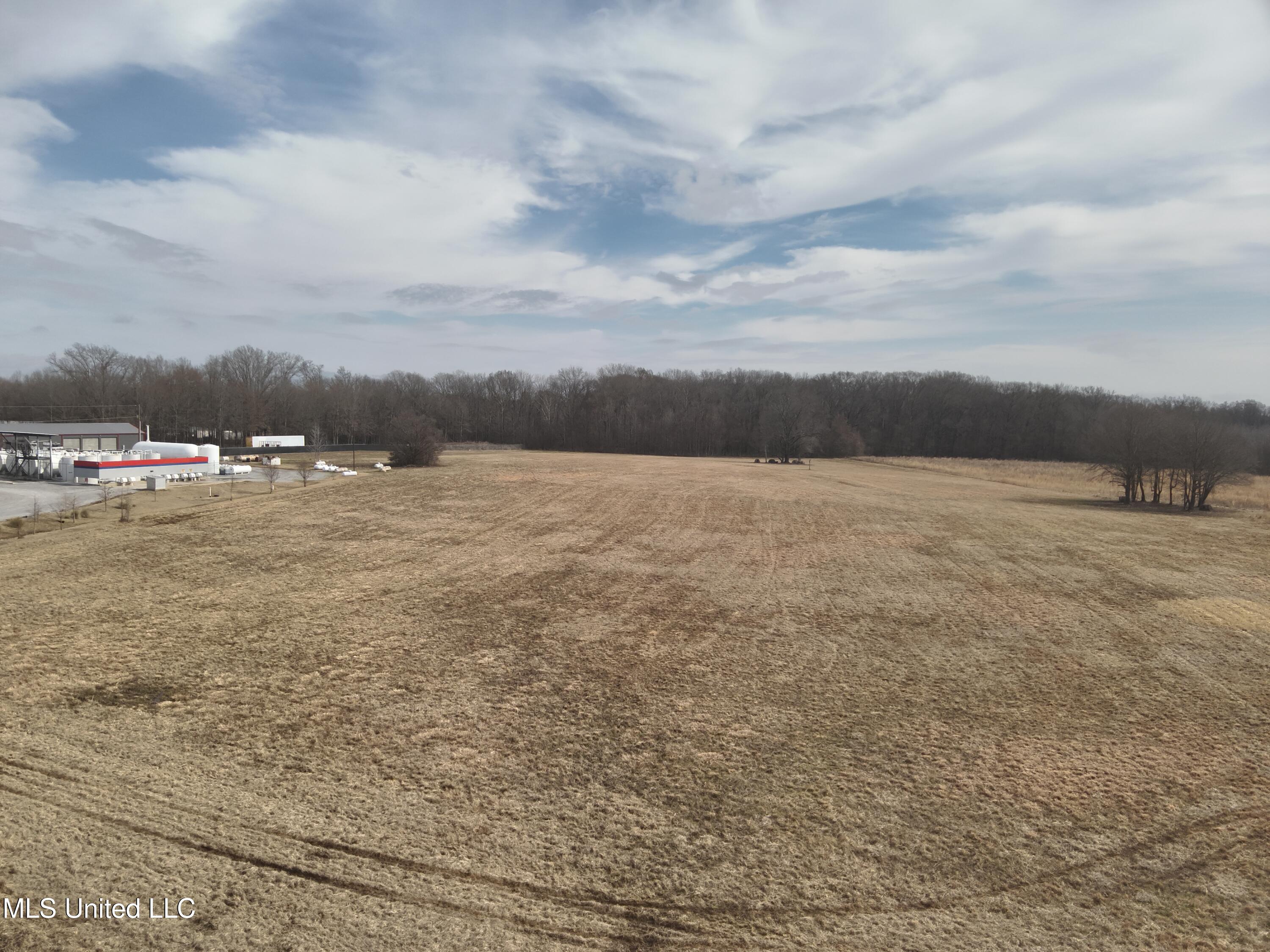 Us-51 Property Photo 1