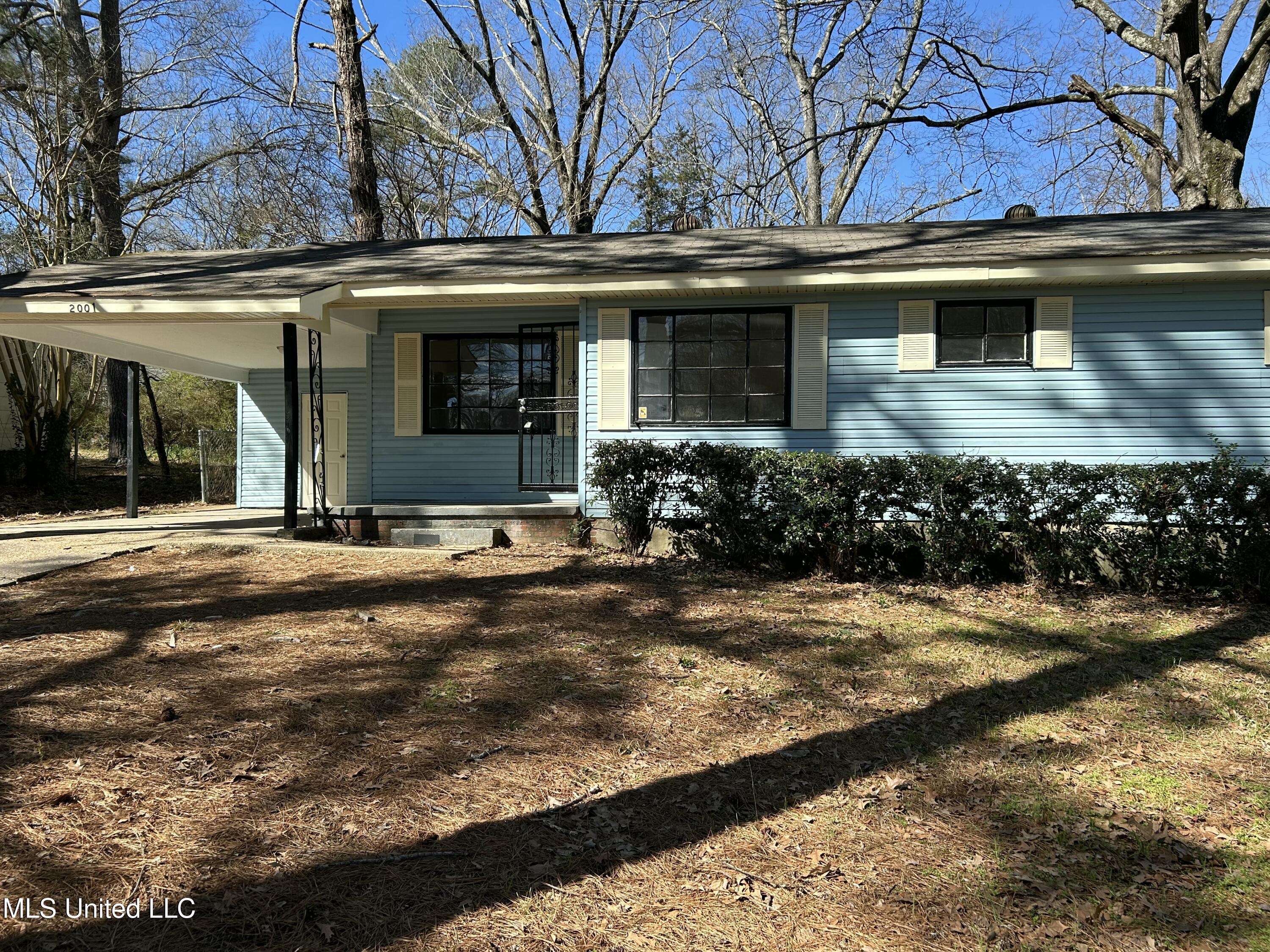 2001 Paden Street Property Photo