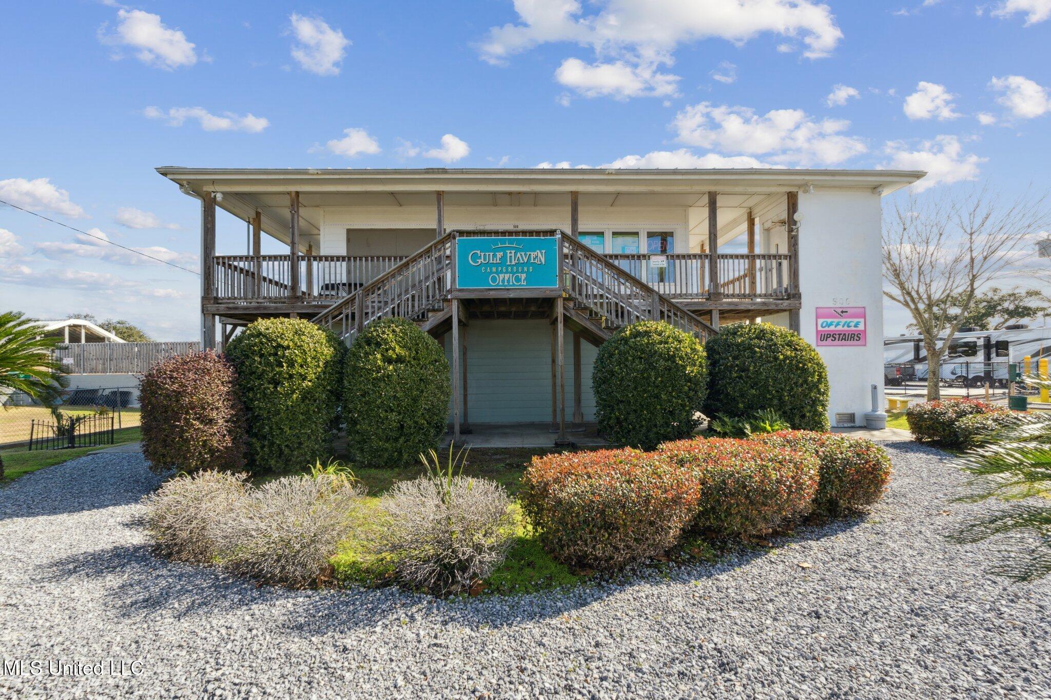 500 Broad Avenue Property Photo 1