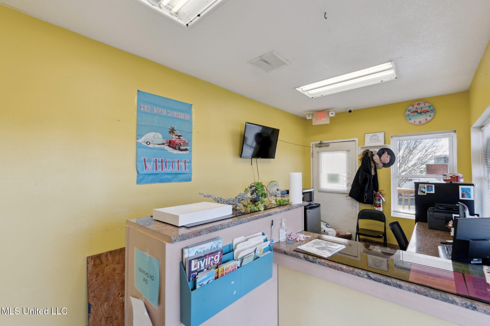 500 Broad Avenue Property Photo 4