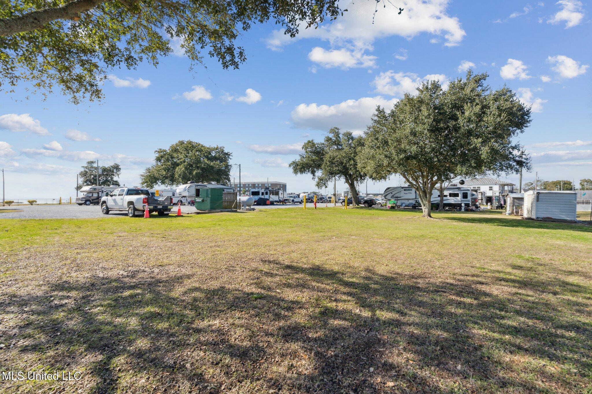 500 Broad Avenue Property Photo 12