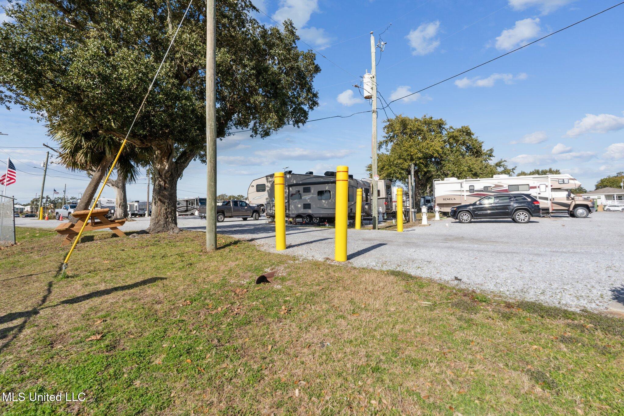 500 Broad Avenue Property Photo 13