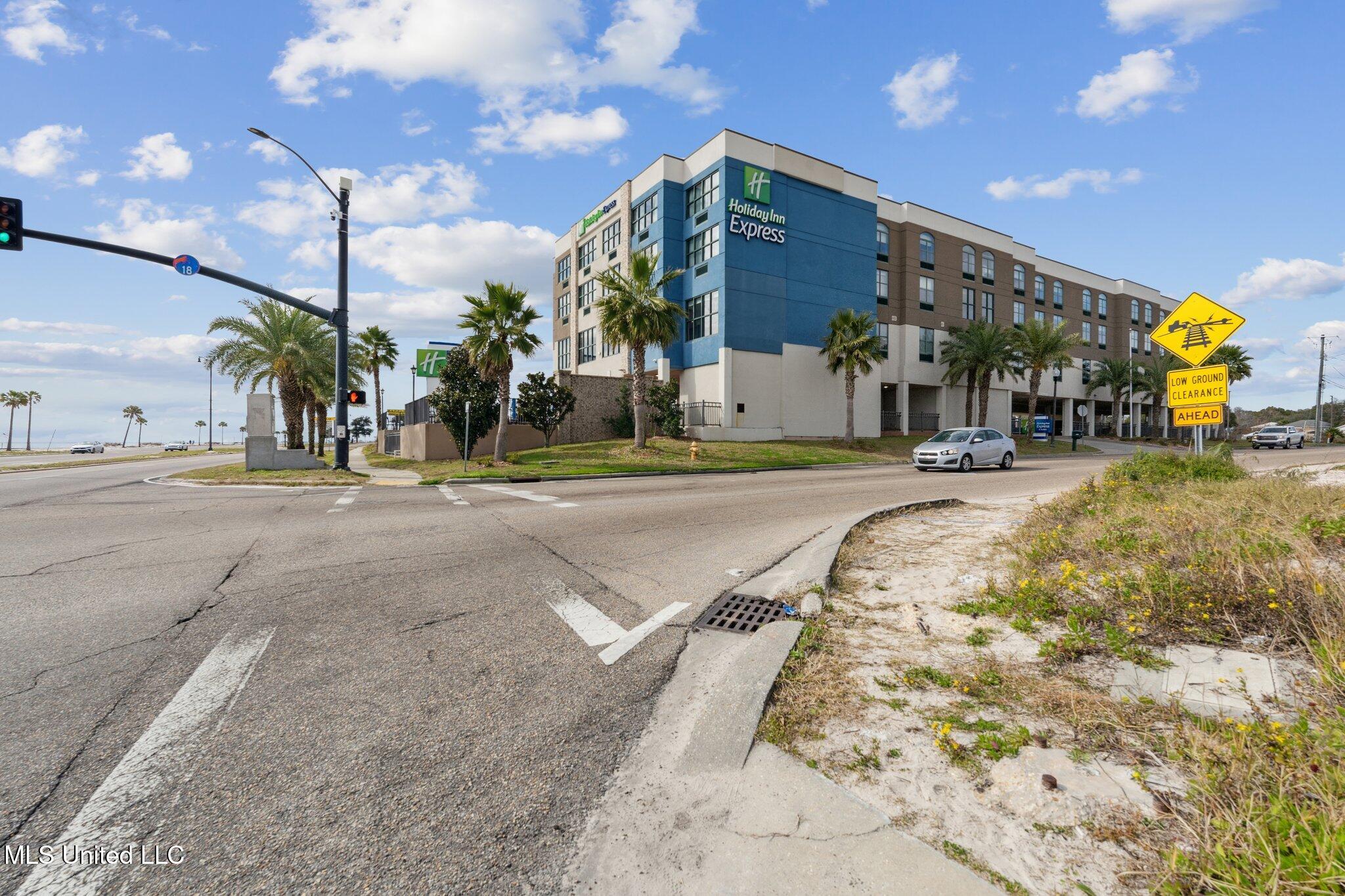 500 Broad Avenue Property Photo 15