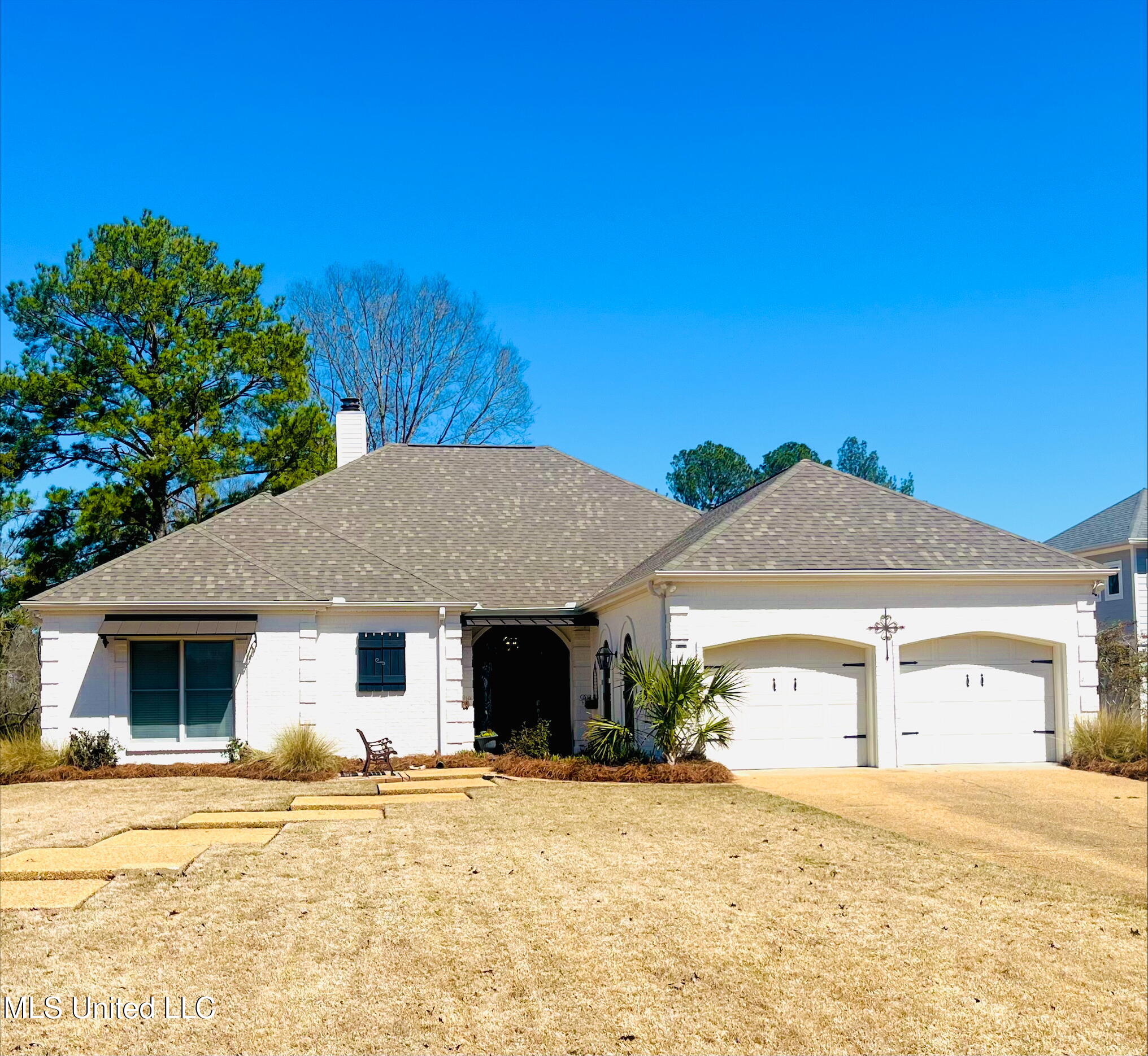 908 Hackberry Lane Property Photo 1