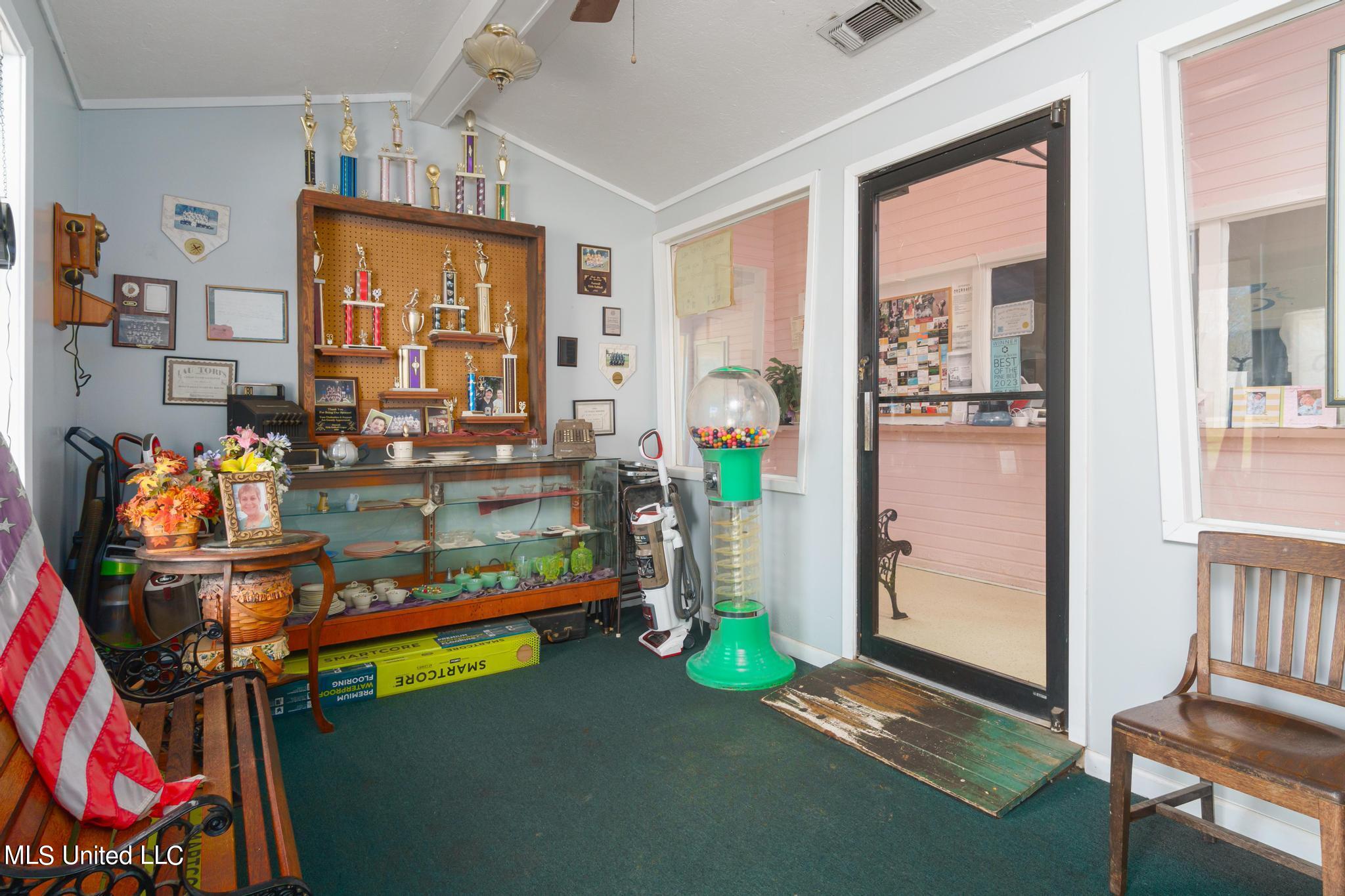 1143 Highway 42 Property Photo 5