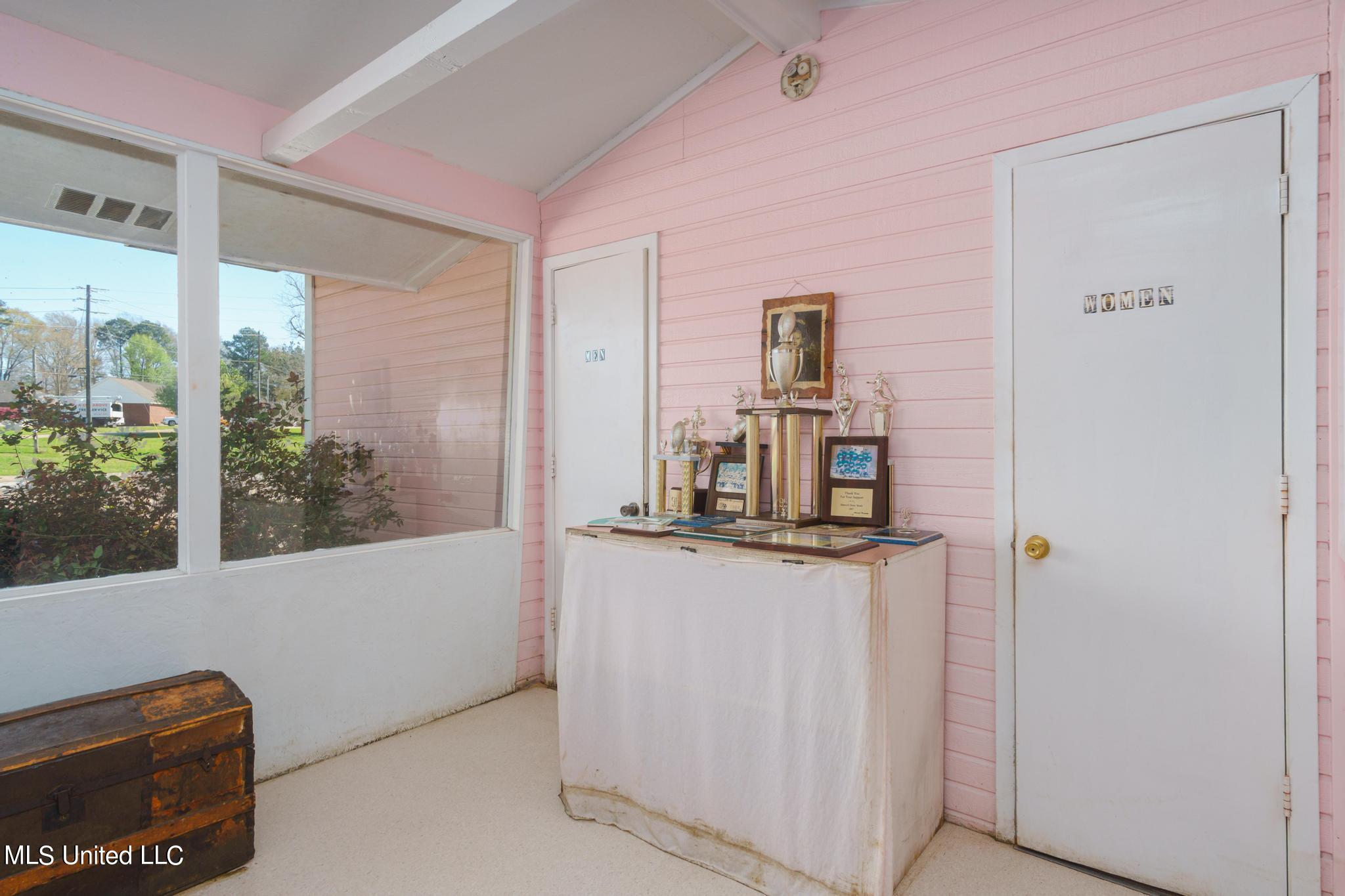 1143 Highway 42 Property Photo 15