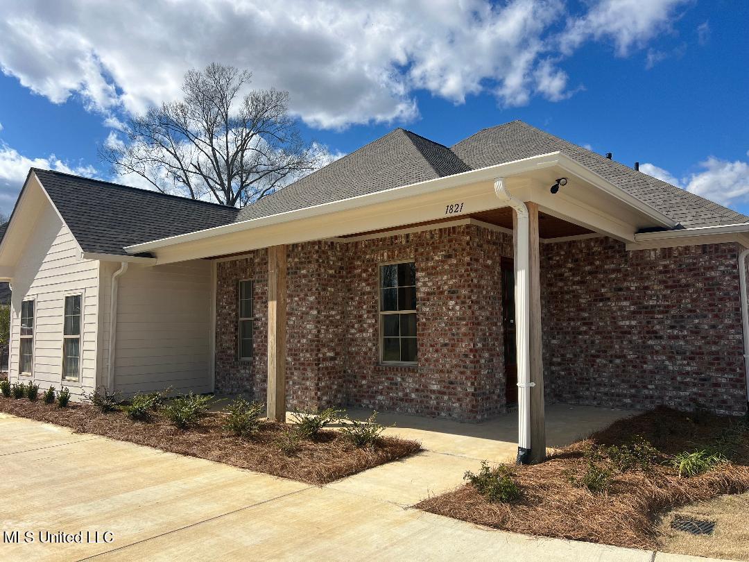 1821 Freedom Ring Drive Property Photo 1