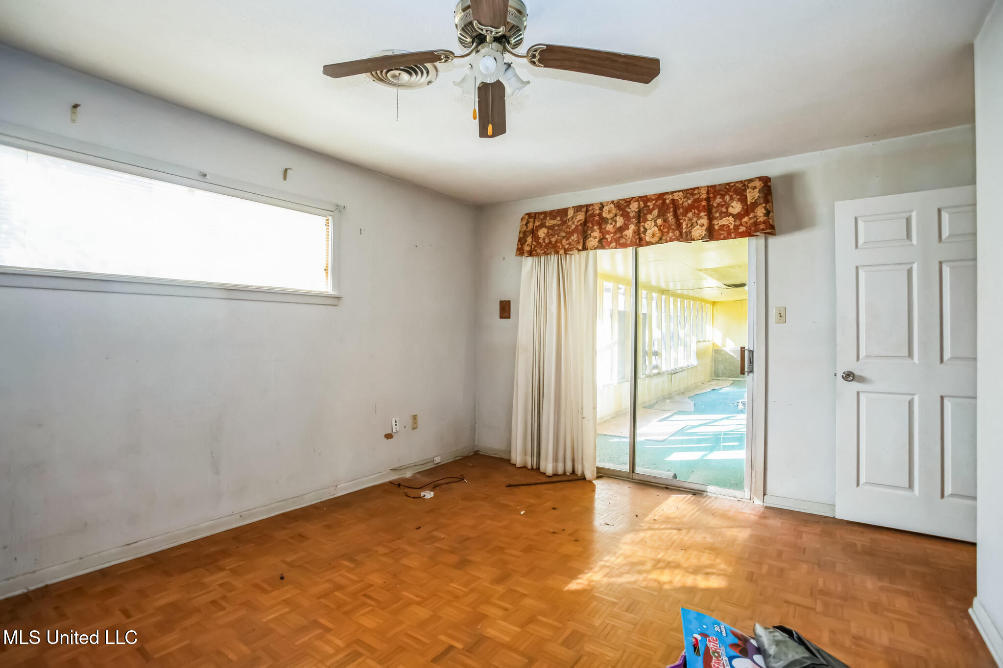 4539 Ridgewood Road Property Photo 7