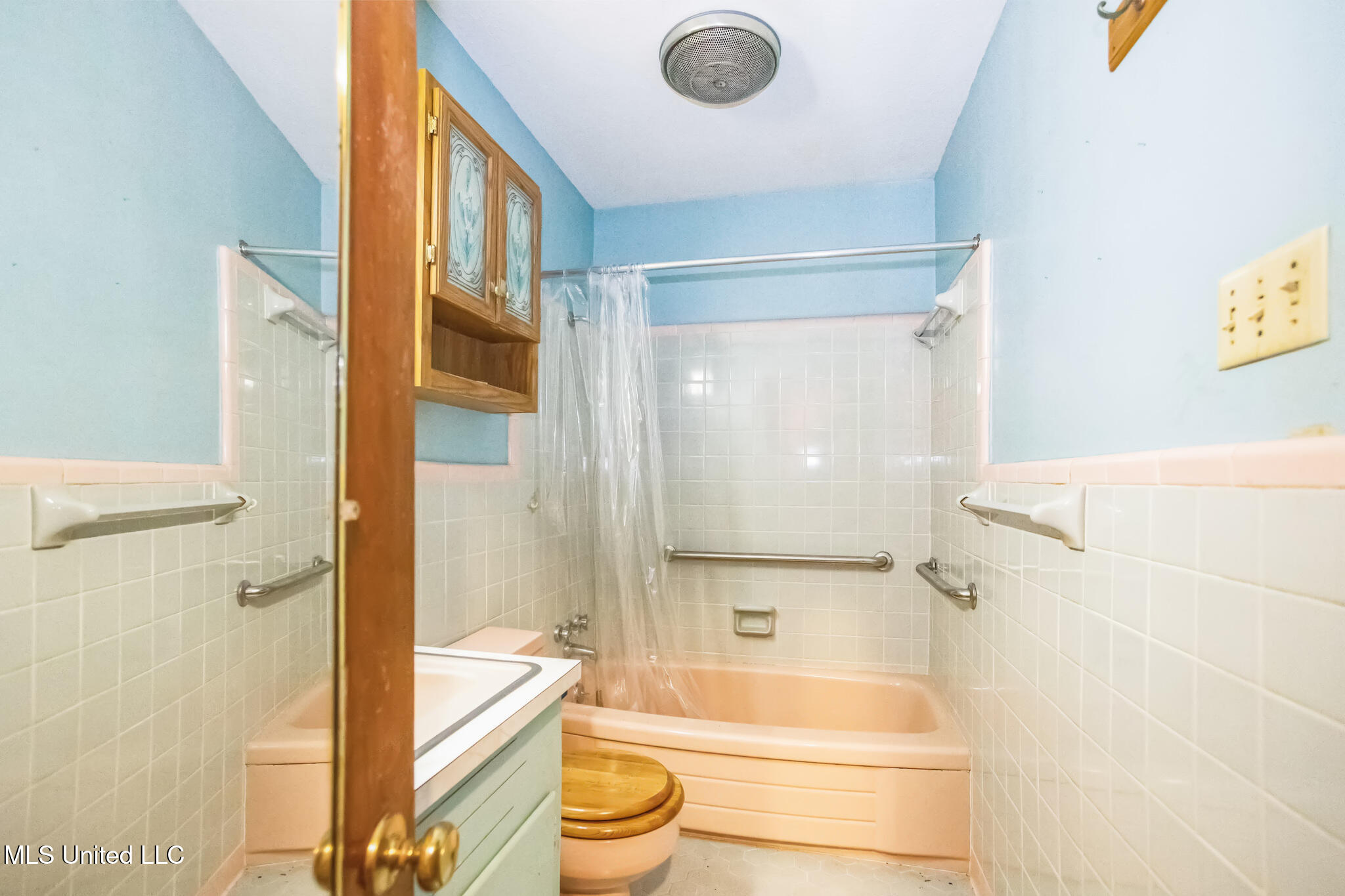 4539 Ridgewood Road Property Photo 28