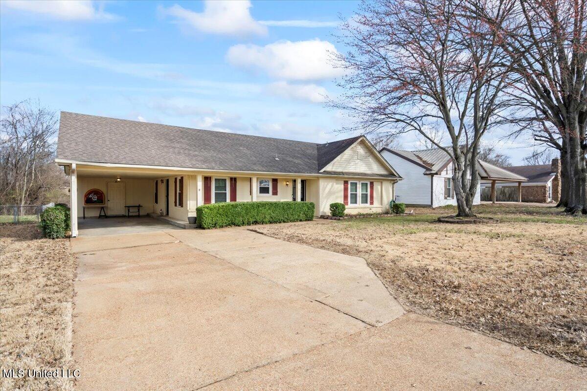 5670 Ridgetop Drive Property Photo 1