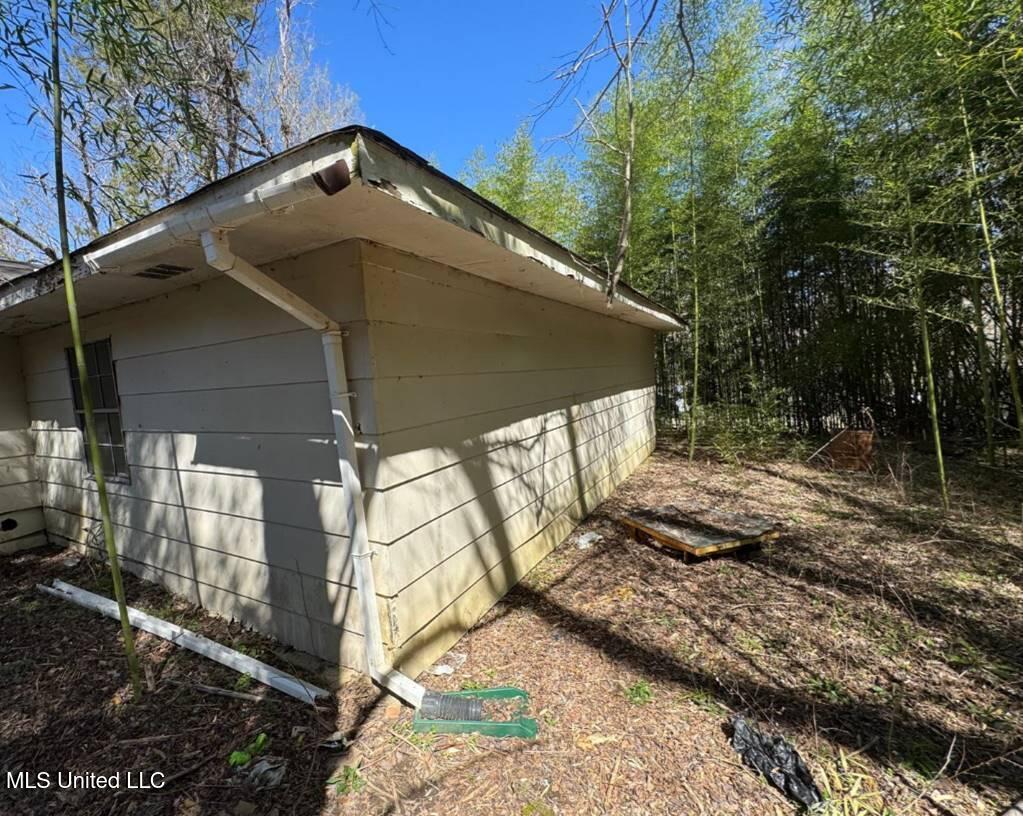 908 Wabash Avenue Property Photo 11