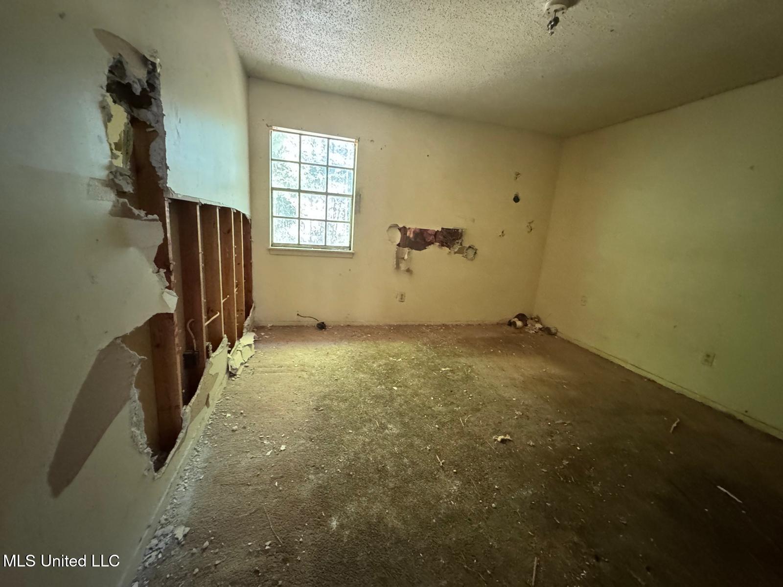 908 Wabash Avenue Property Photo 12