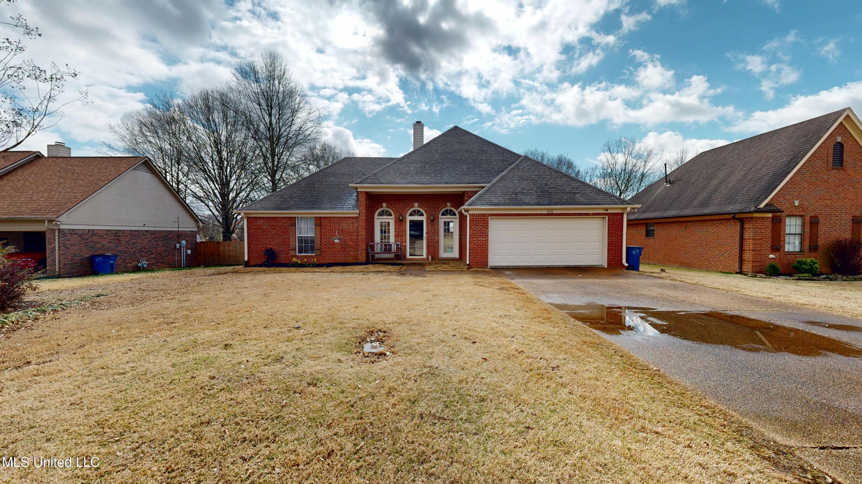 6776 Dianna Drive Property Photo 1