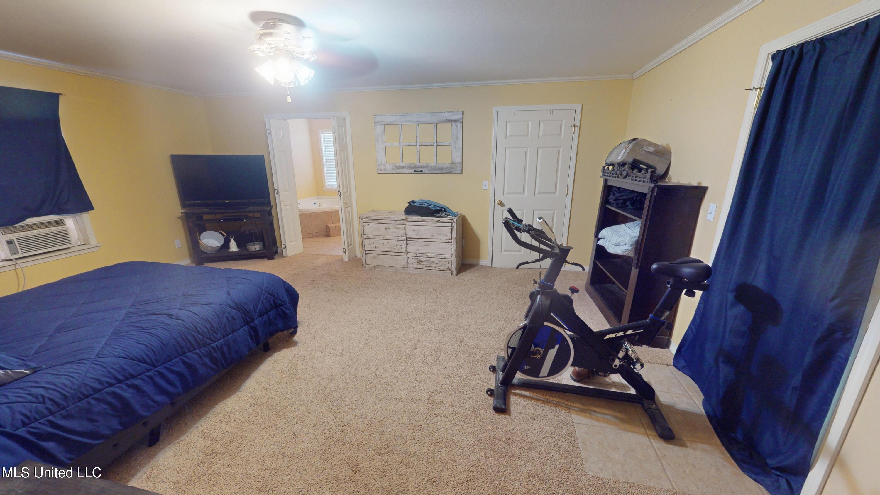 212 St Horace Street Property Photo 6