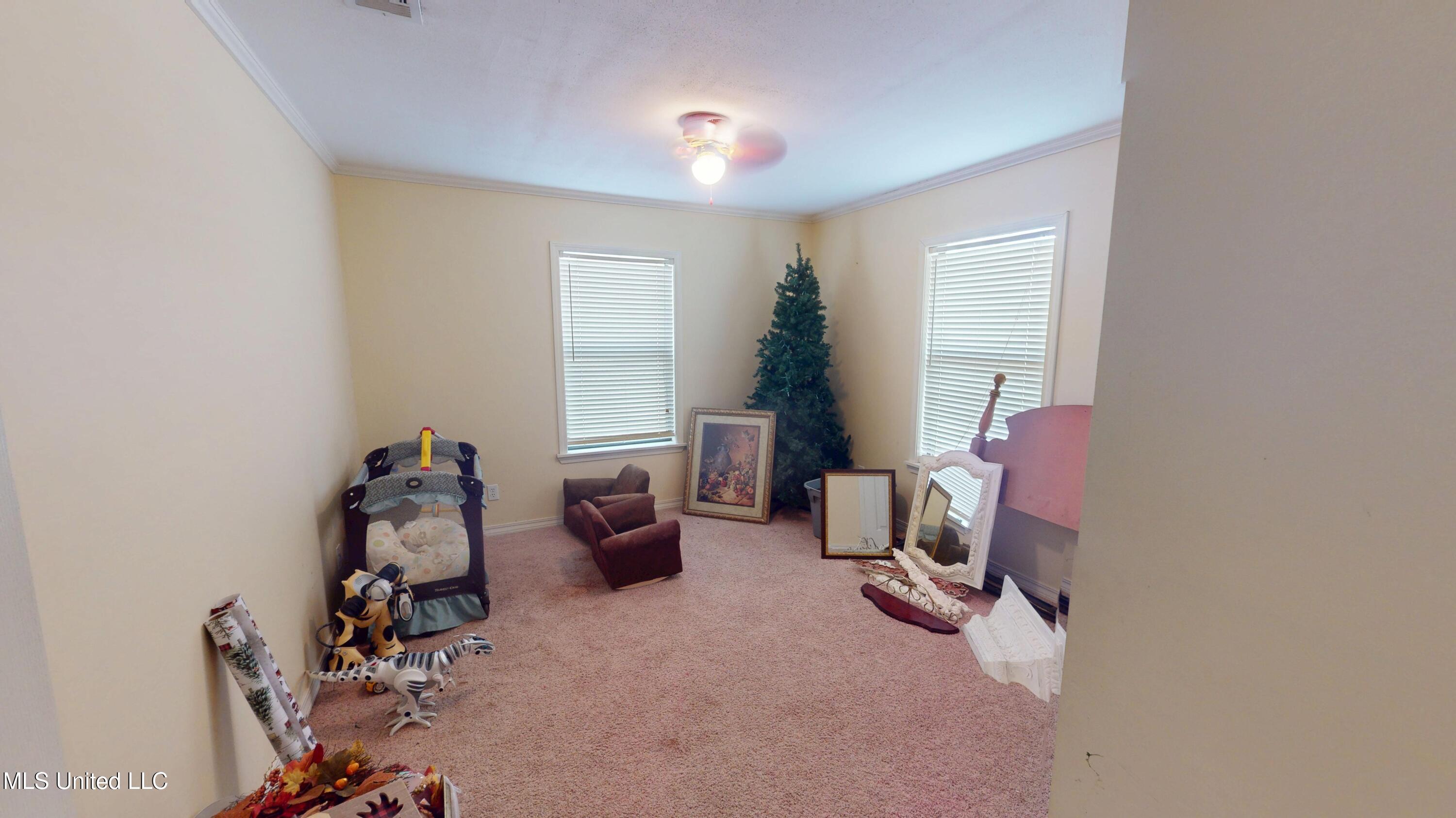 212 St Horace Street Property Photo 9