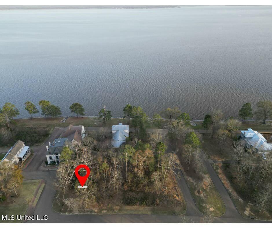 N Natchez Drive Property Photo 1