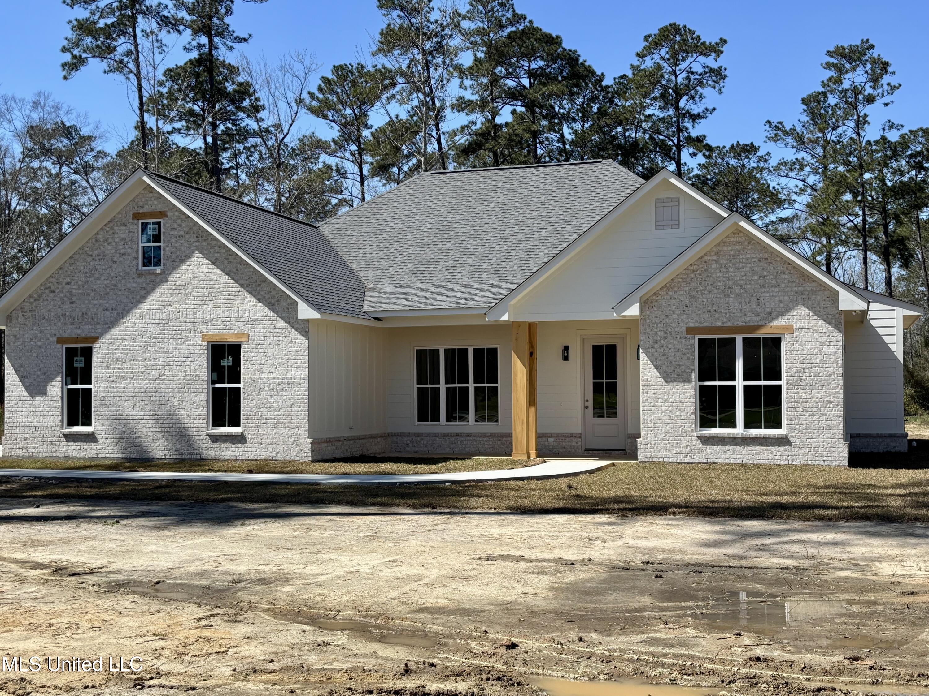 151 Rock Ranch Road Property Photo 1