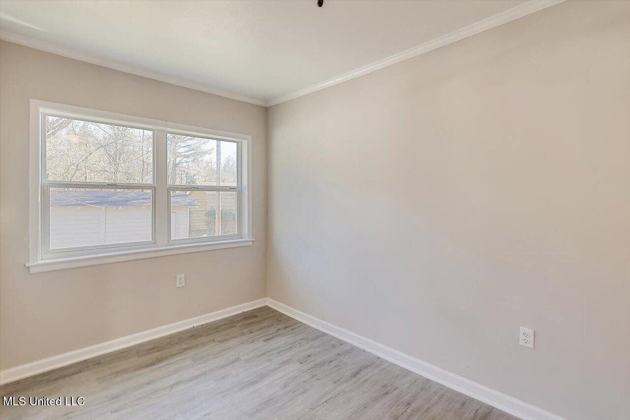 753 E Simpson Highway 28 Property Photo 12