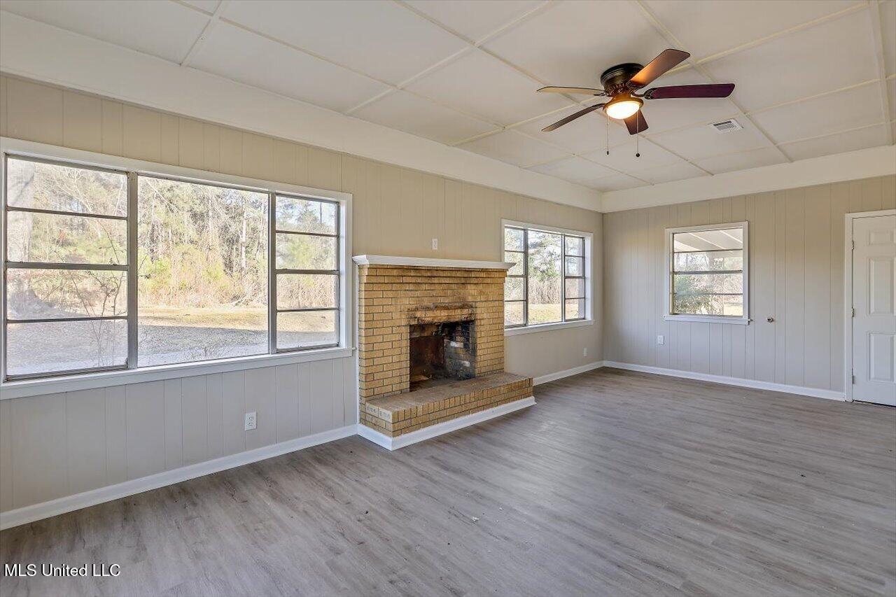 753 E Simpson Highway 28 Property Photo 19