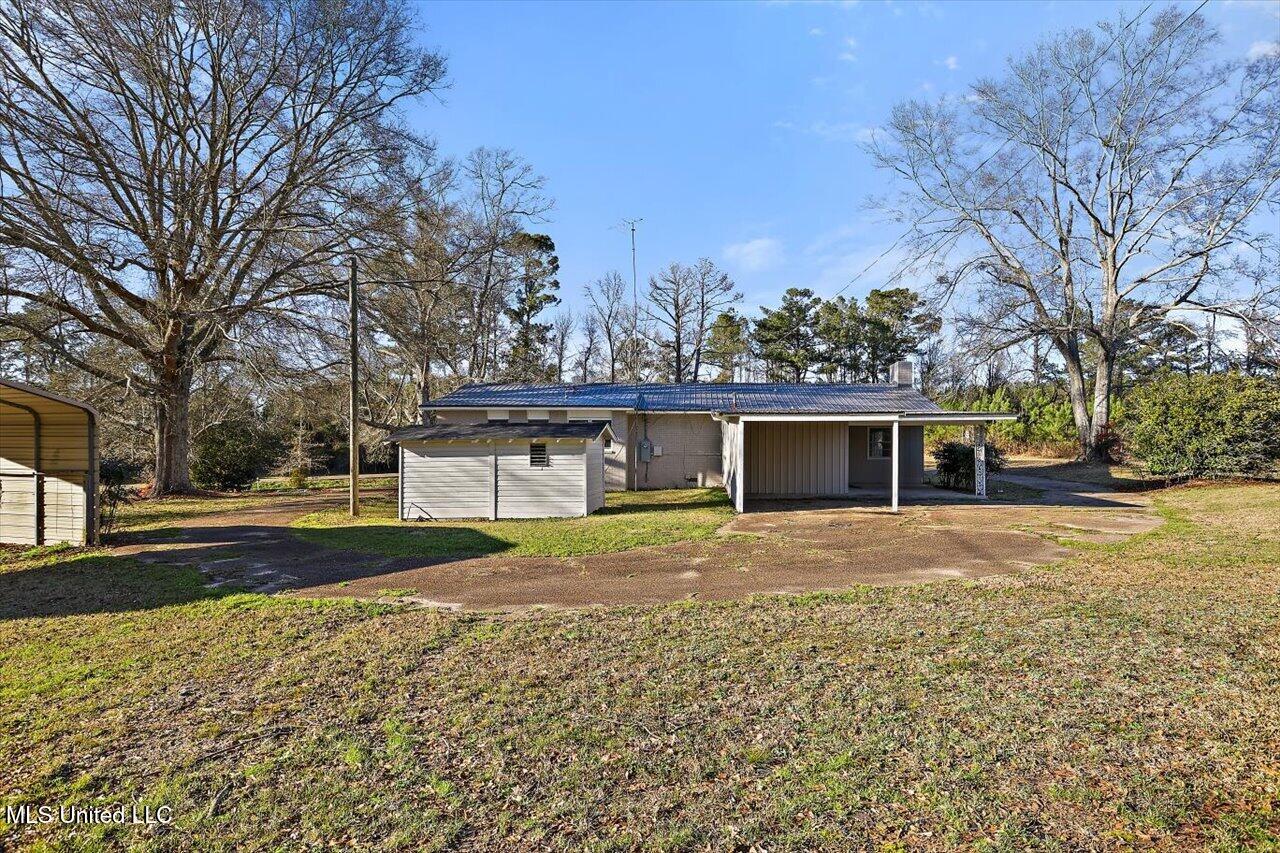 753 E Simpson Highway 28 Property Photo 29