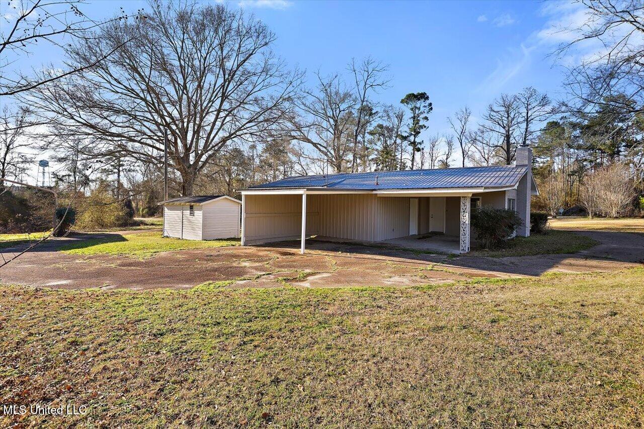 753 E Simpson Highway 28 Property Photo 31