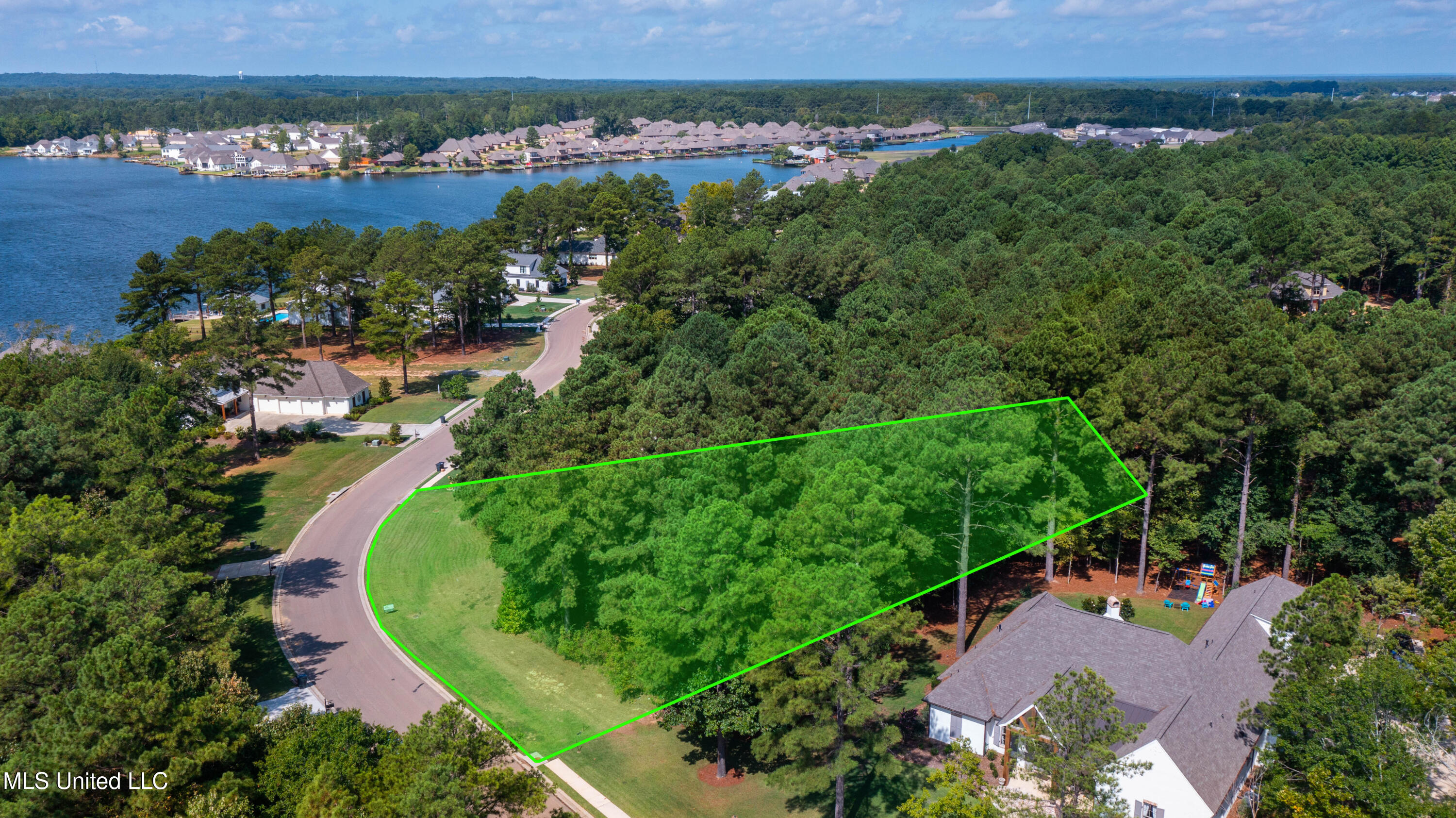 192 Harbor View Drive Property Photo 1