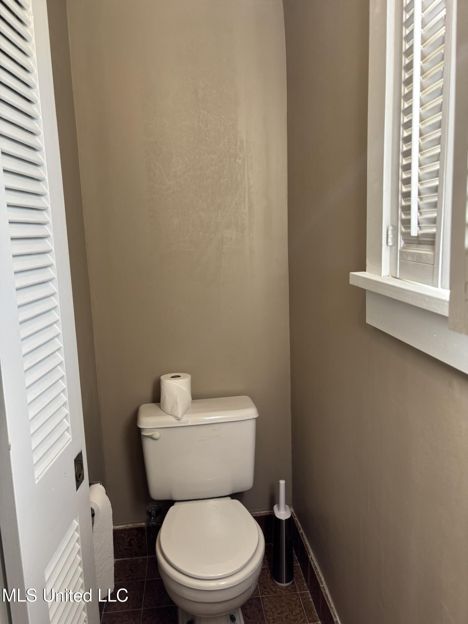 705 Washington Street Property Photo 44