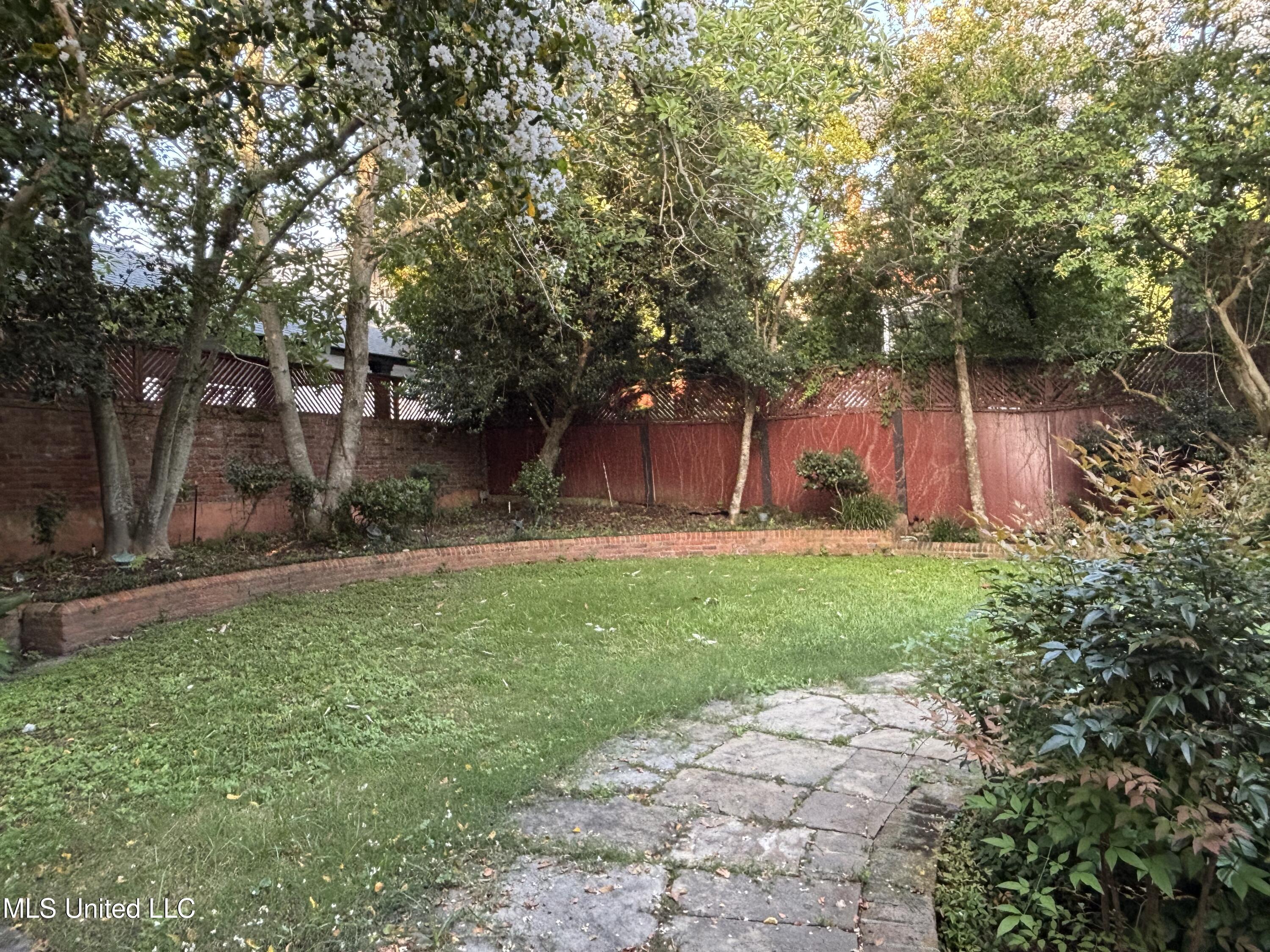 705 Washington Street Property Photo 51