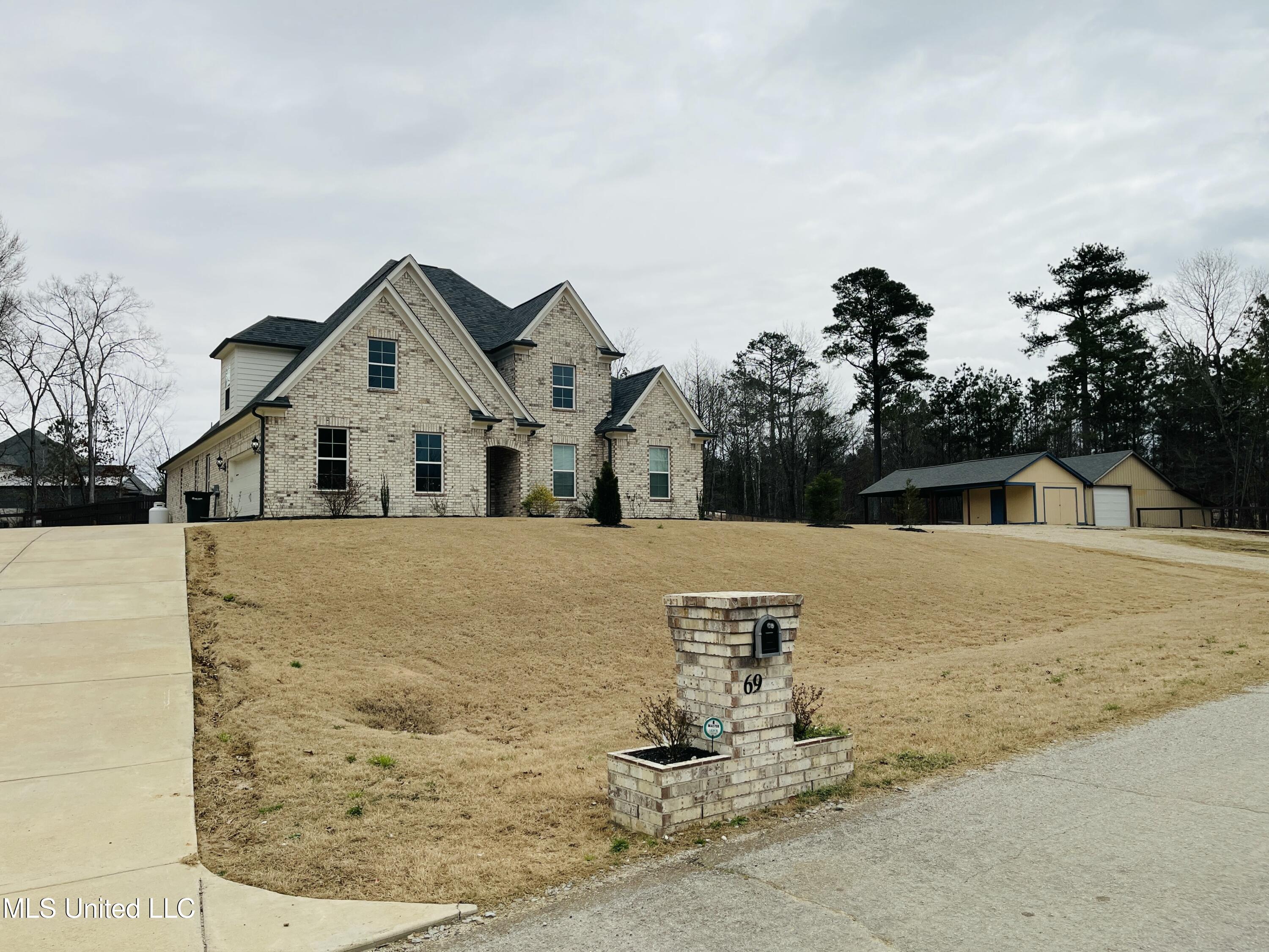 69 Patriot Way Property Photo 1