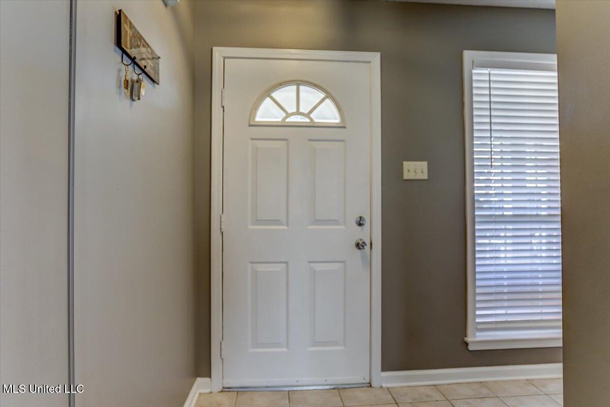 8823 Bell Forrest Drive Property Photo 6