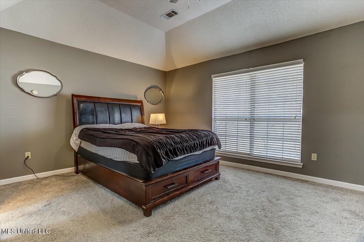 8823 Bell Forrest Drive Property Photo 26