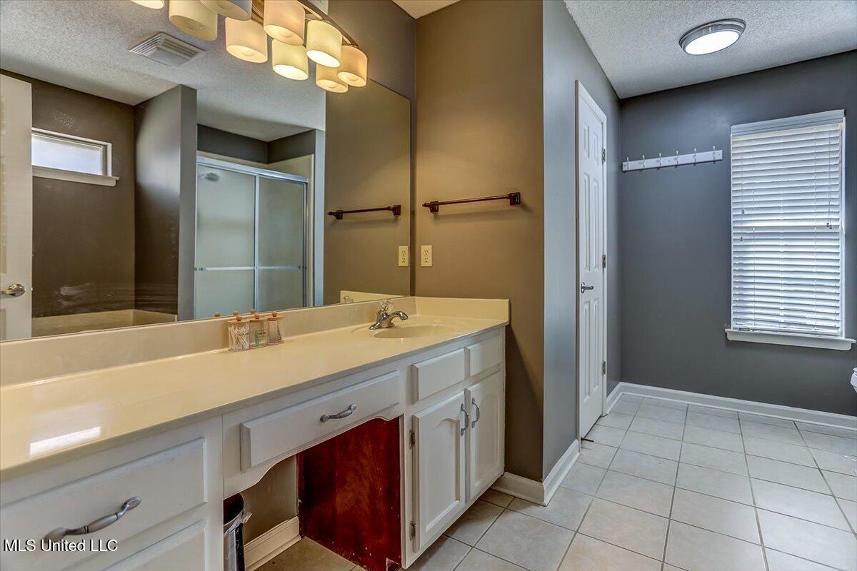 8823 Bell Forrest Drive Property Photo 27