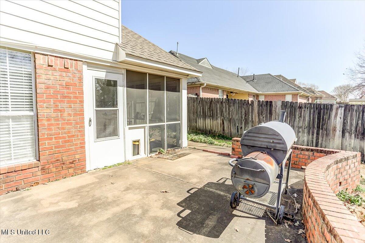 8823 Bell Forrest Drive Property Photo 41