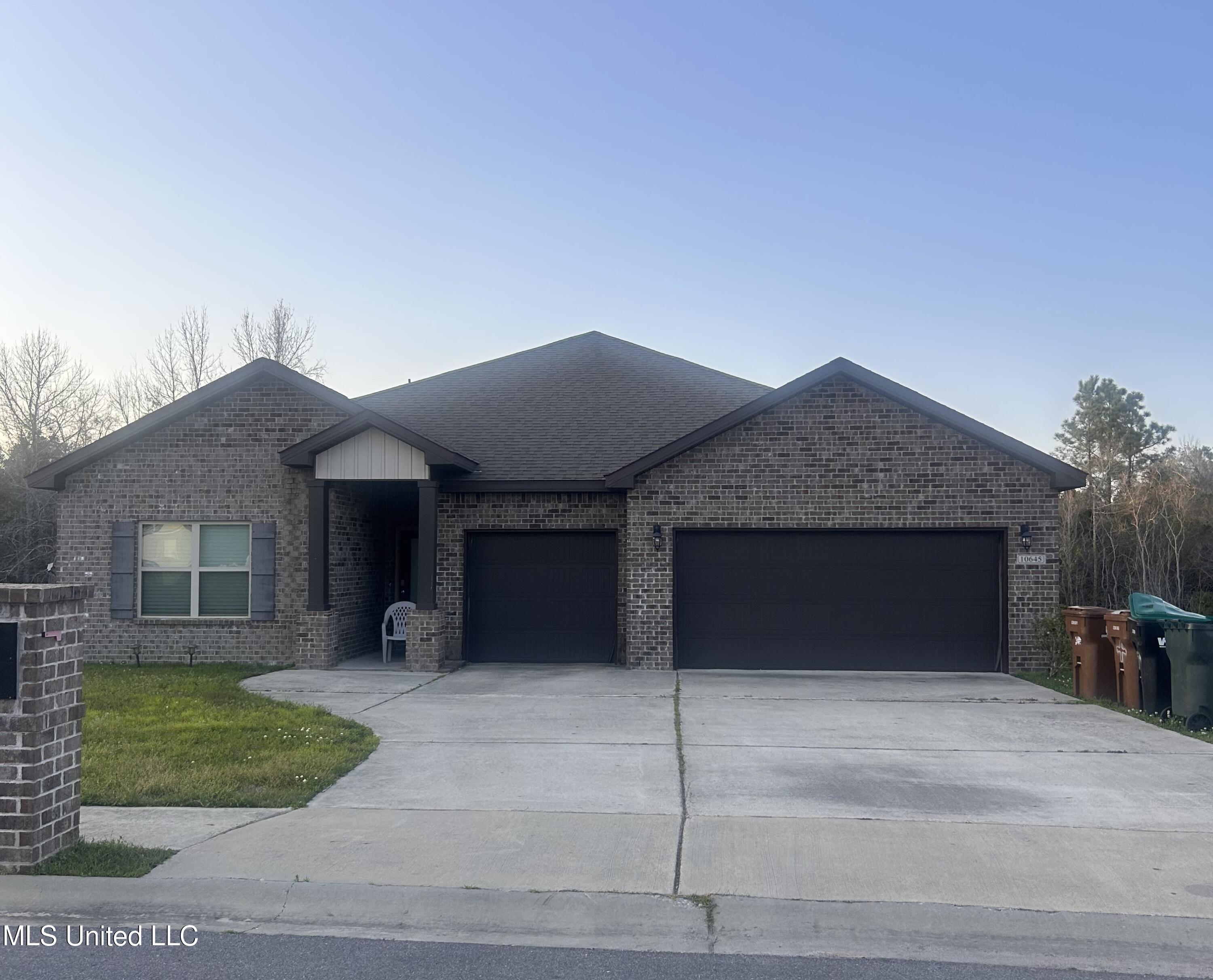 10645 Chapelwood Drive Property Photo 1